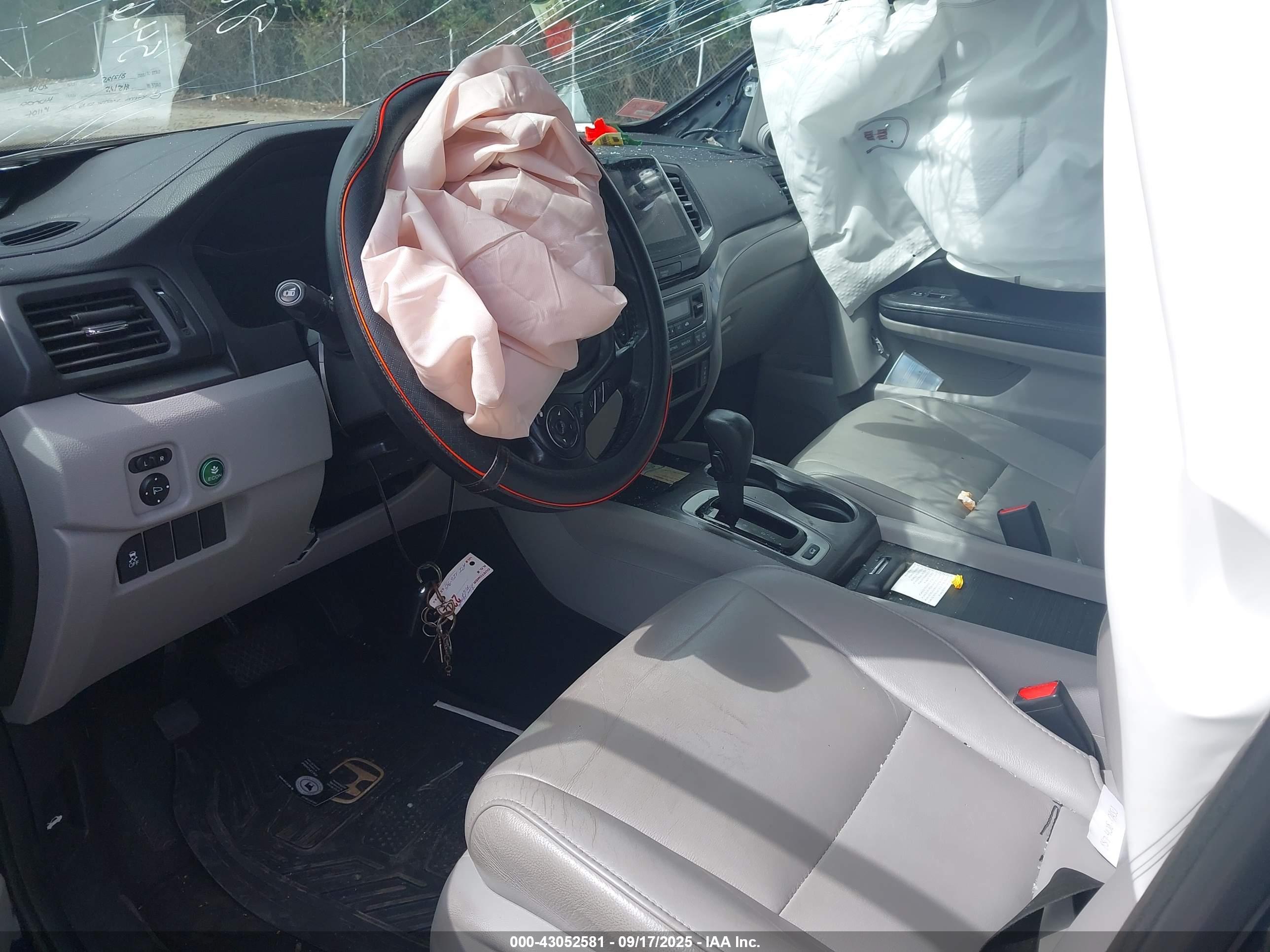 HONDA PILOT image 5