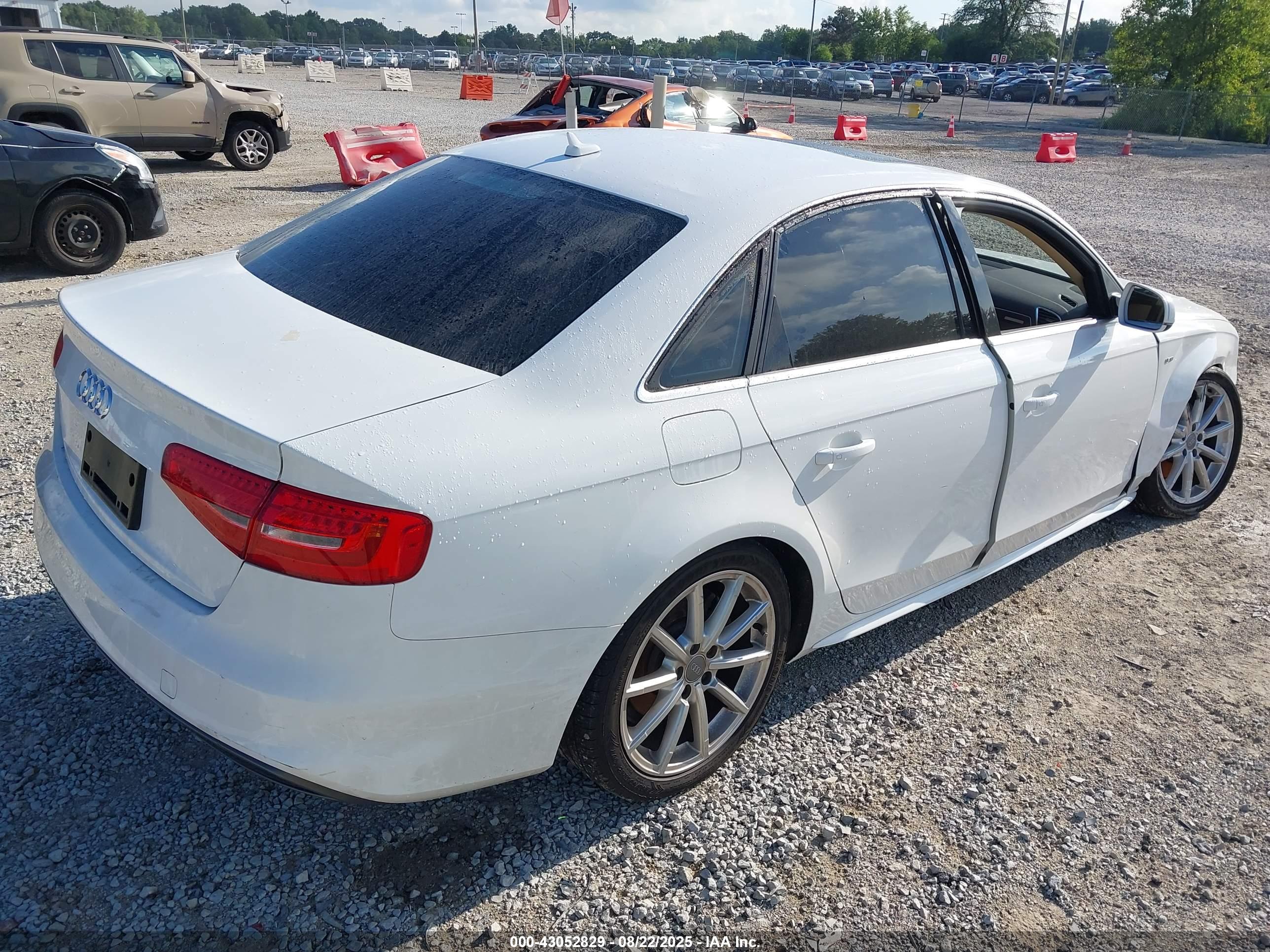 AUDI A4 image 4