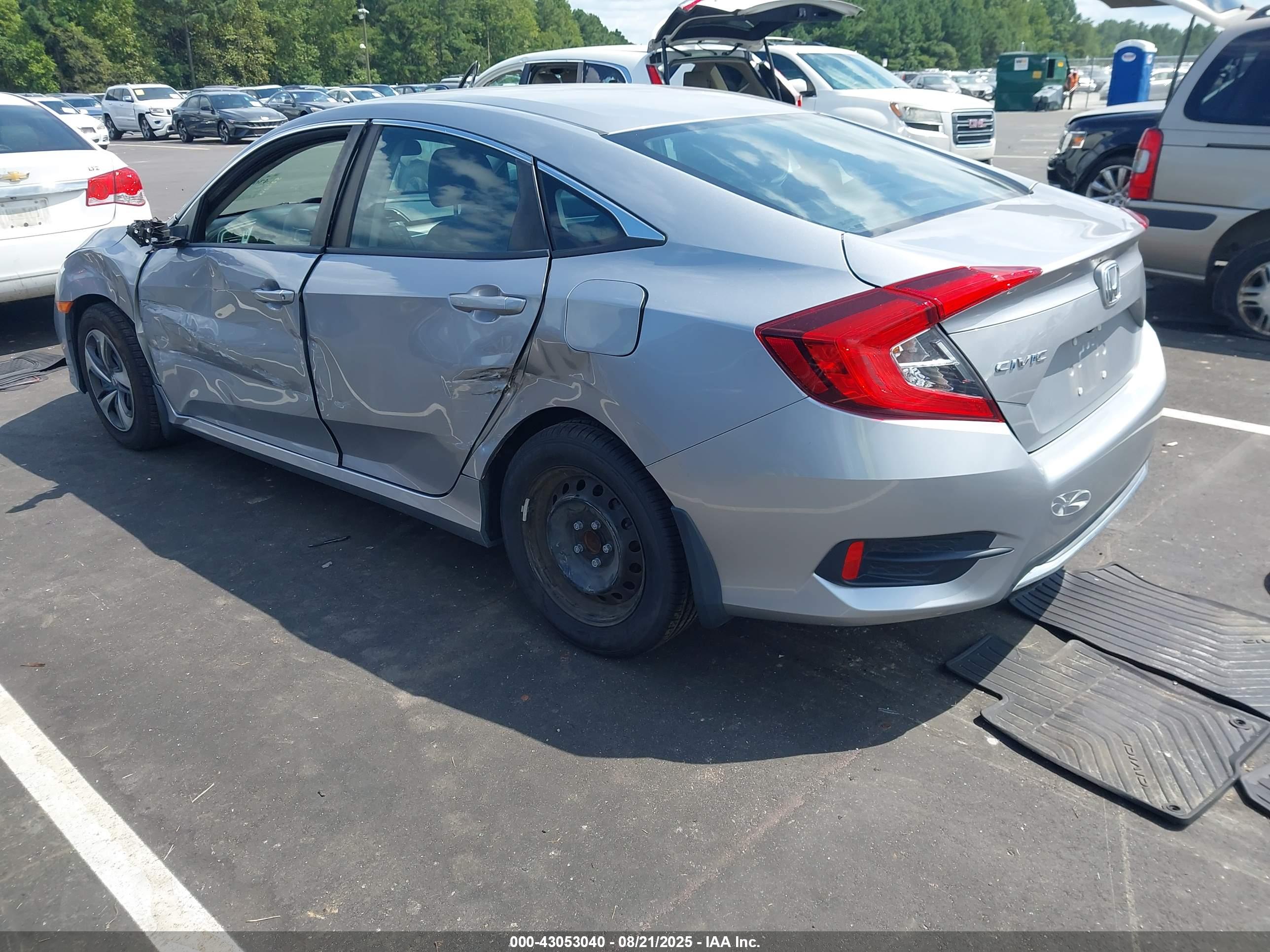 HONDA CIVIC image 3