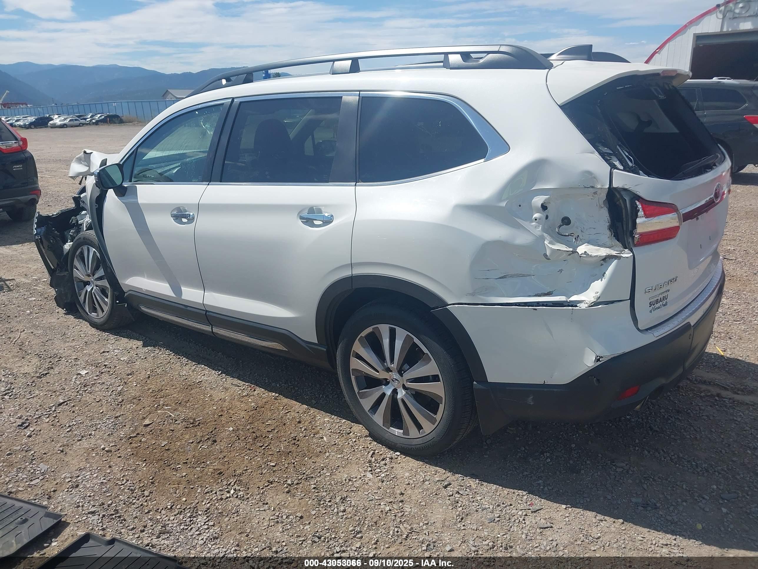 SUBARU ASCENT image 3
