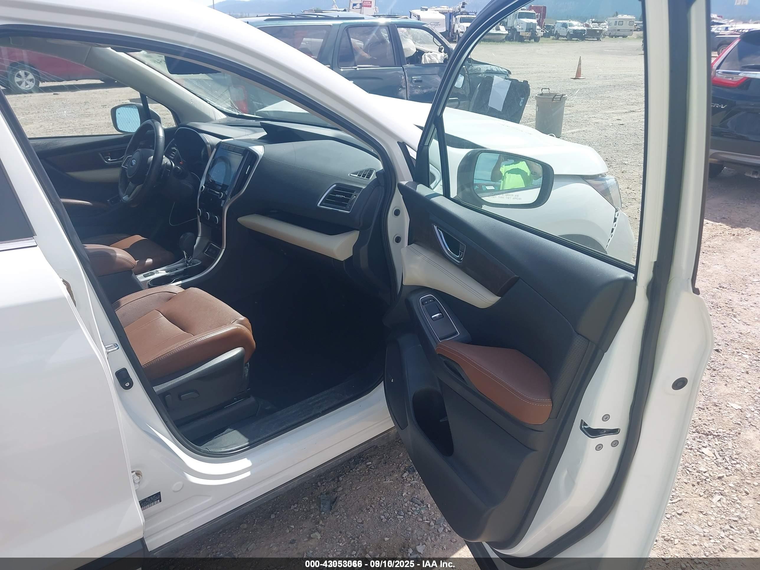 SUBARU ASCENT image 5