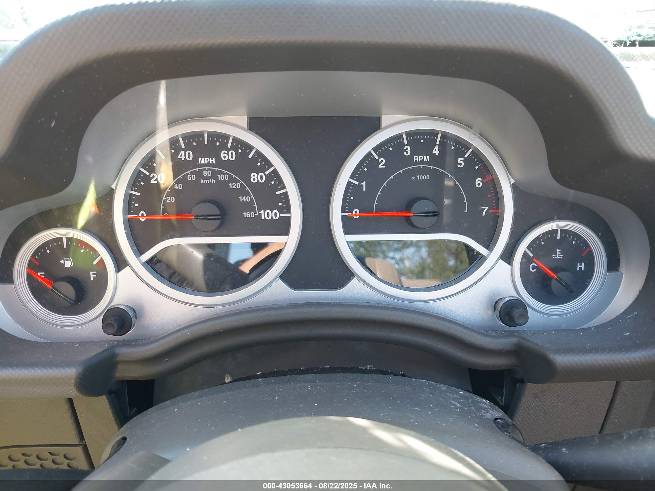 JEEP WRANGLER image 7