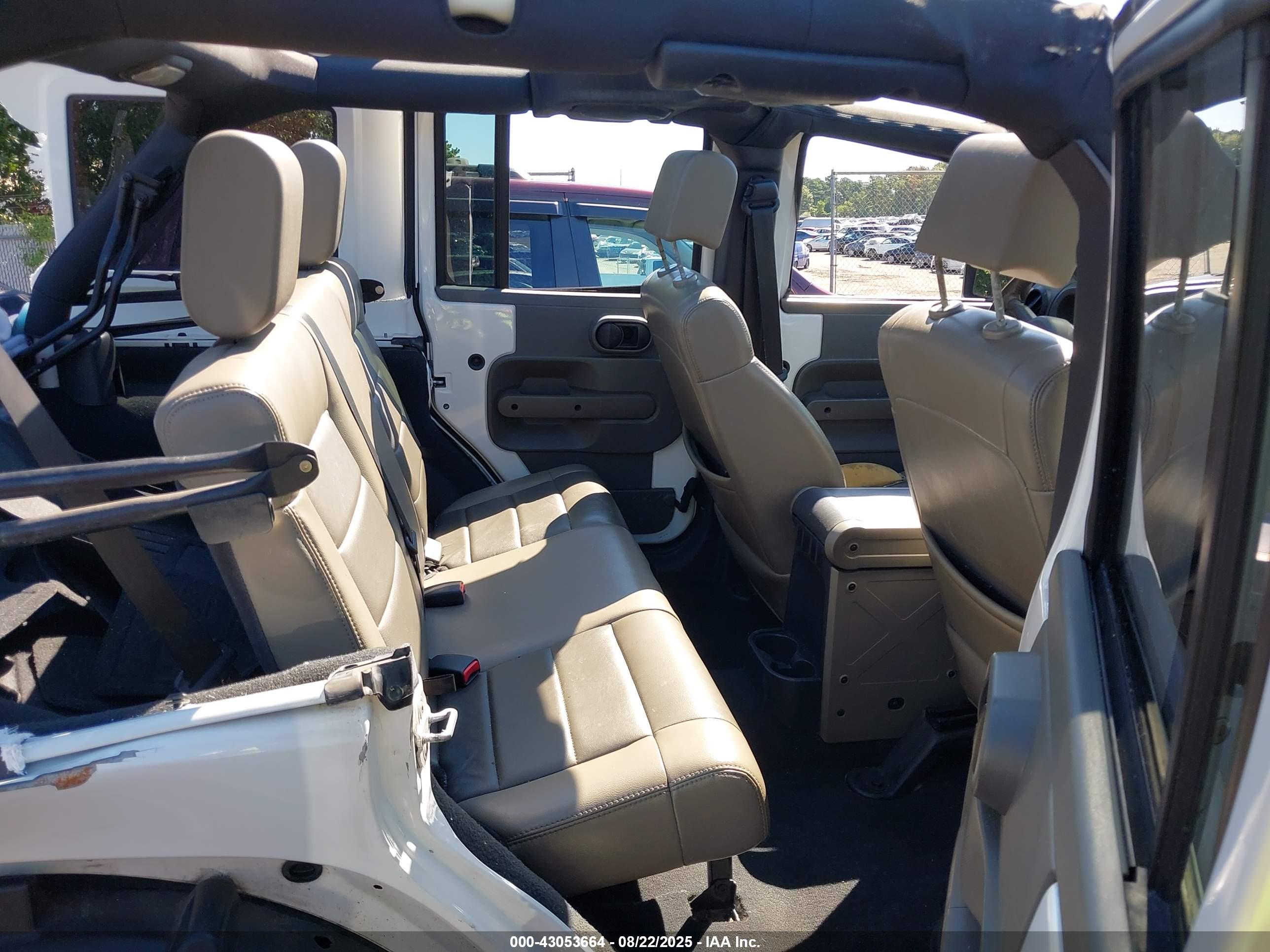 JEEP WRANGLER image 8