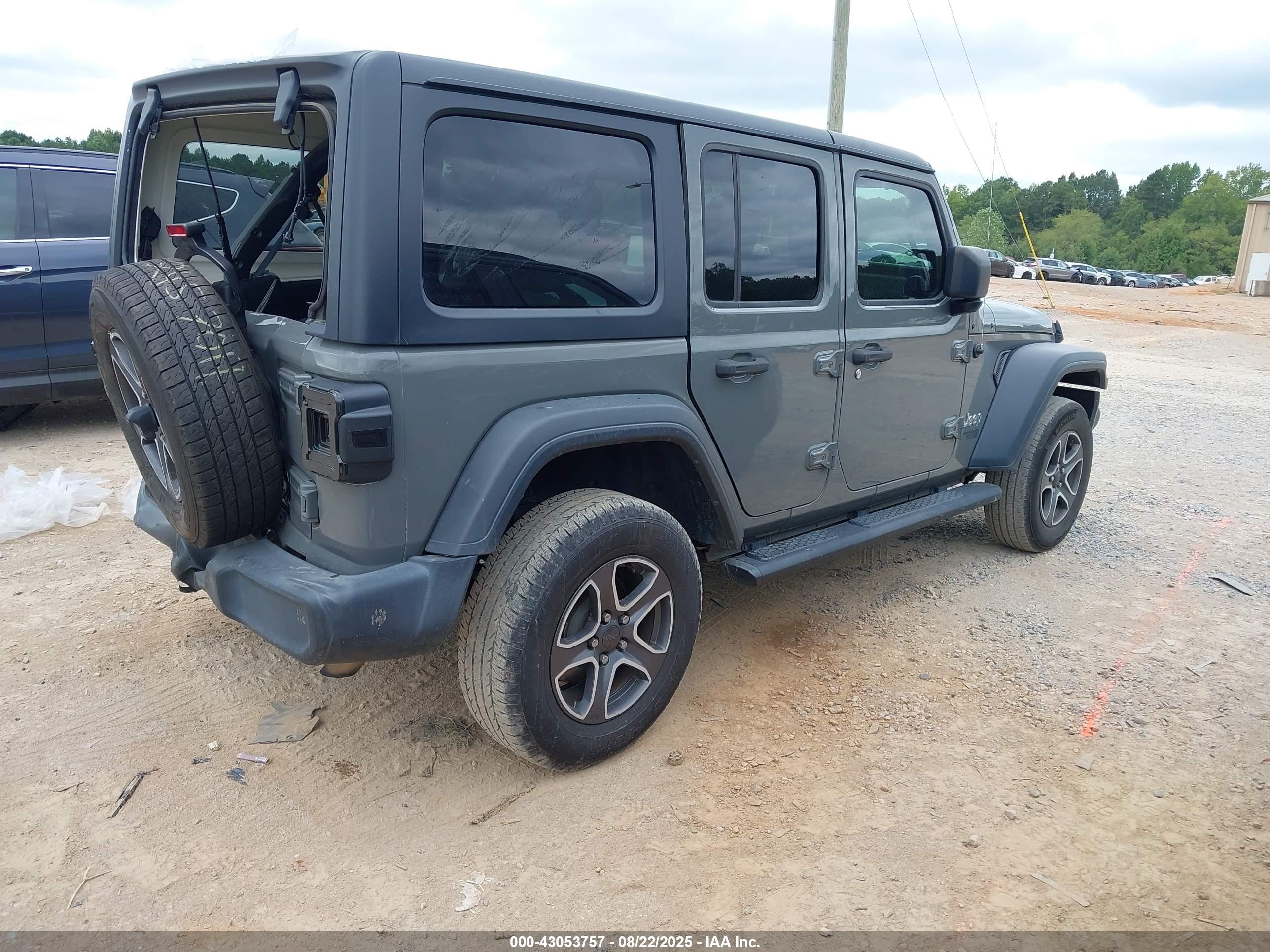 JEEP WRANGLER image 4