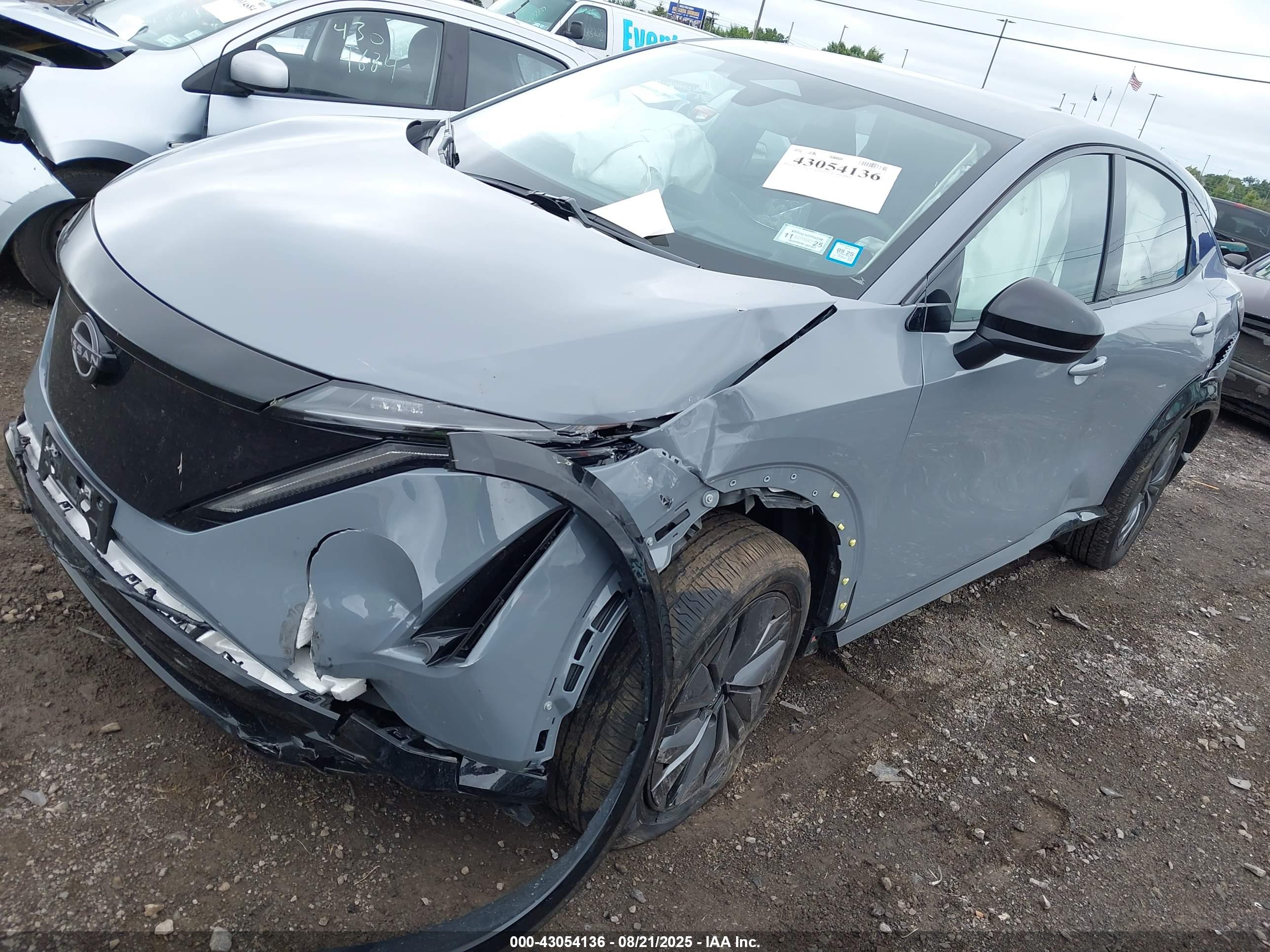 NISSAN ARIYA image 2