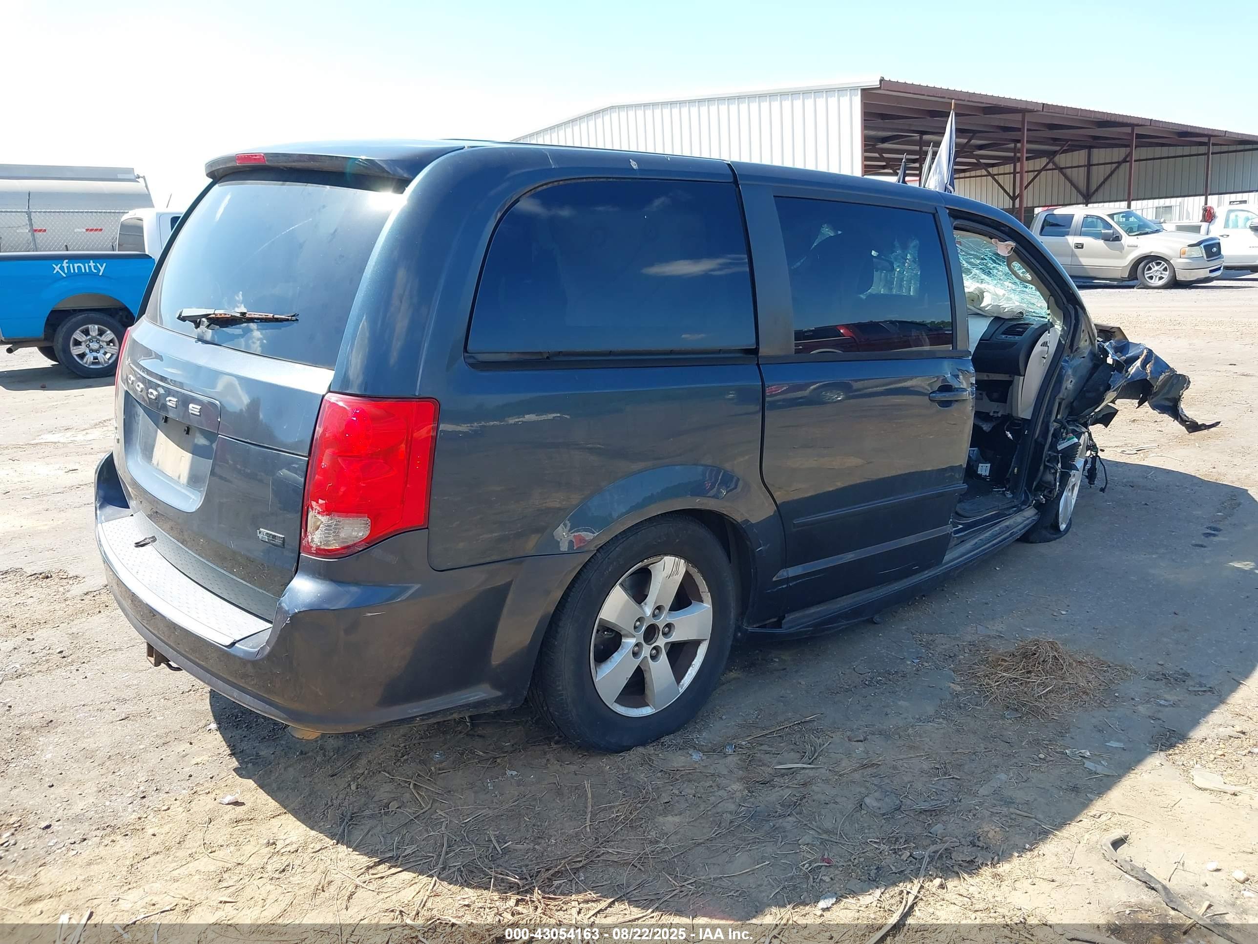 DODGE GRAND image 4