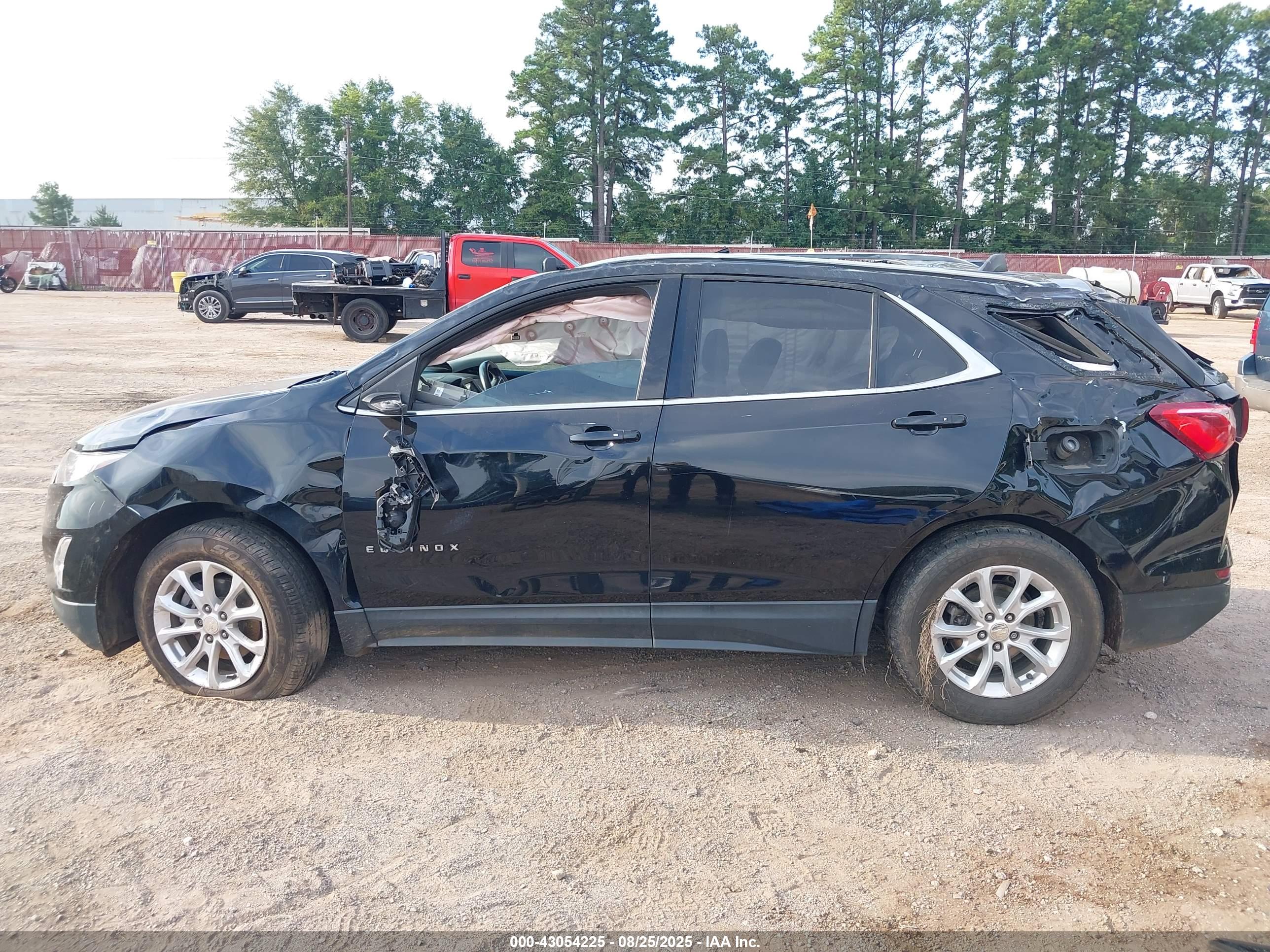 CHEVROLET EQUINOX image 6