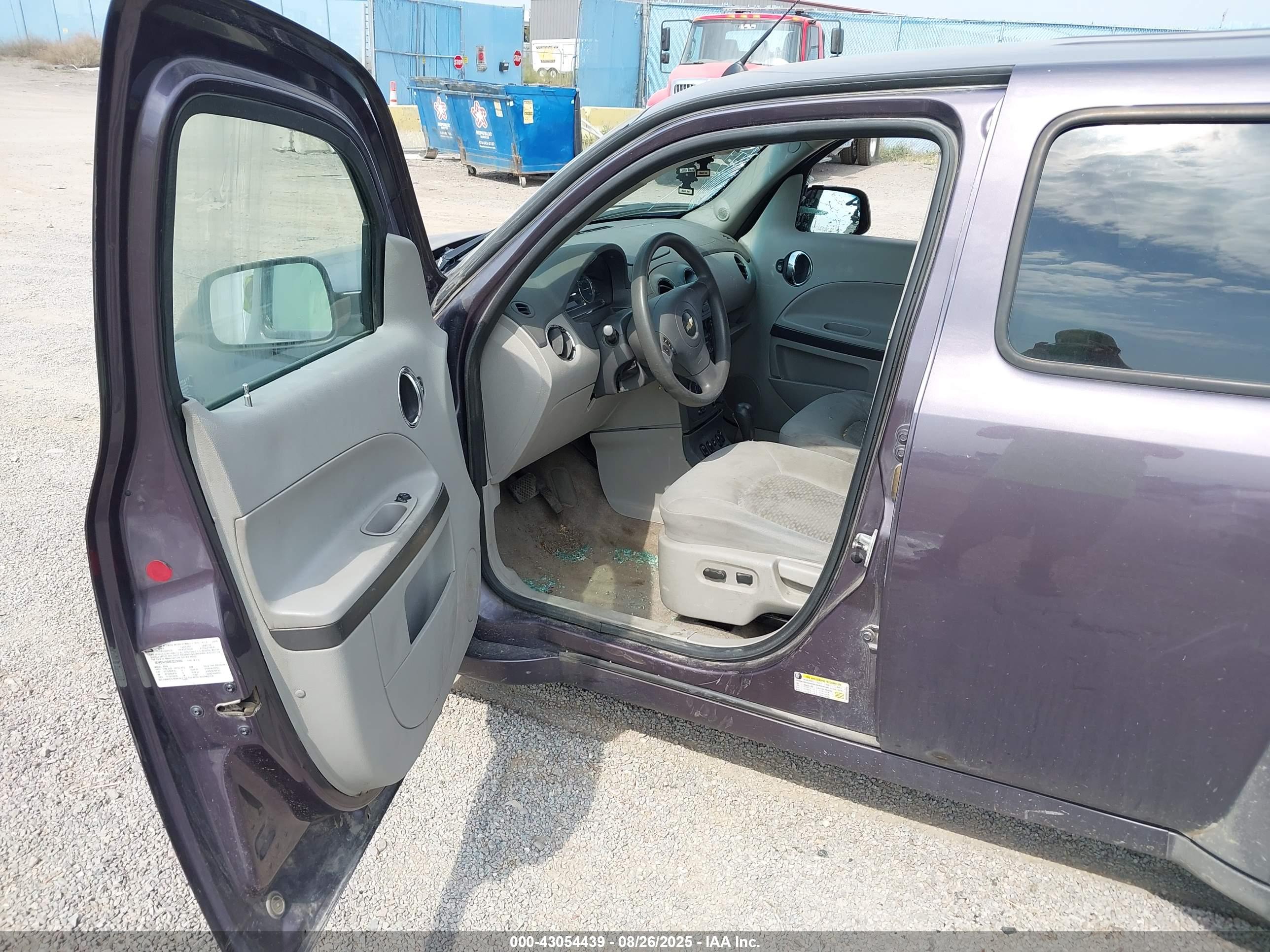 CHEVROLET HHR image 5