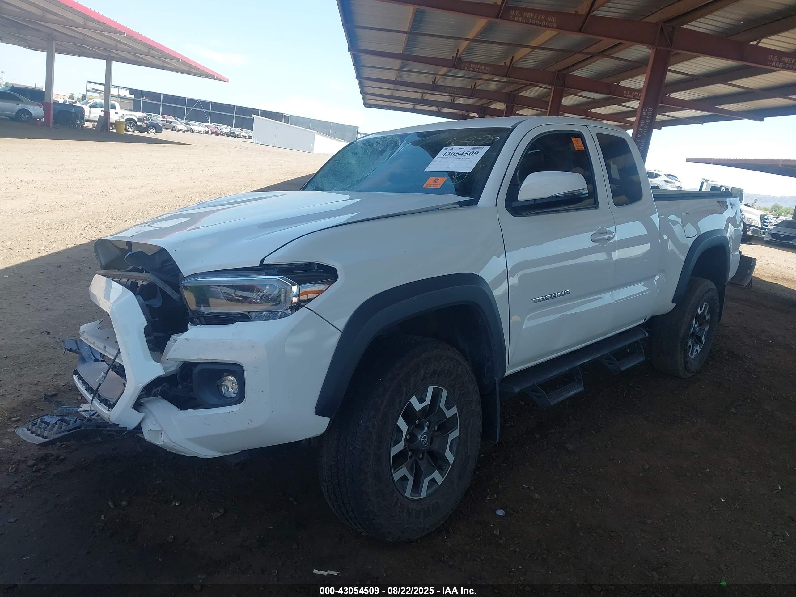 TOYOTA TACOMA image 2