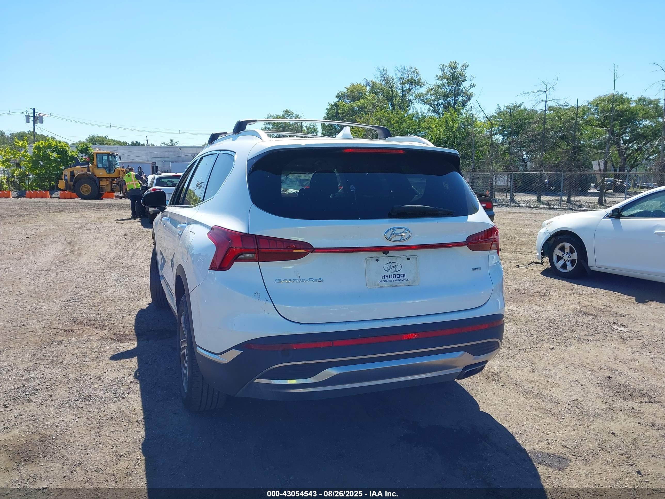 HYUNDAI SANTA image 3