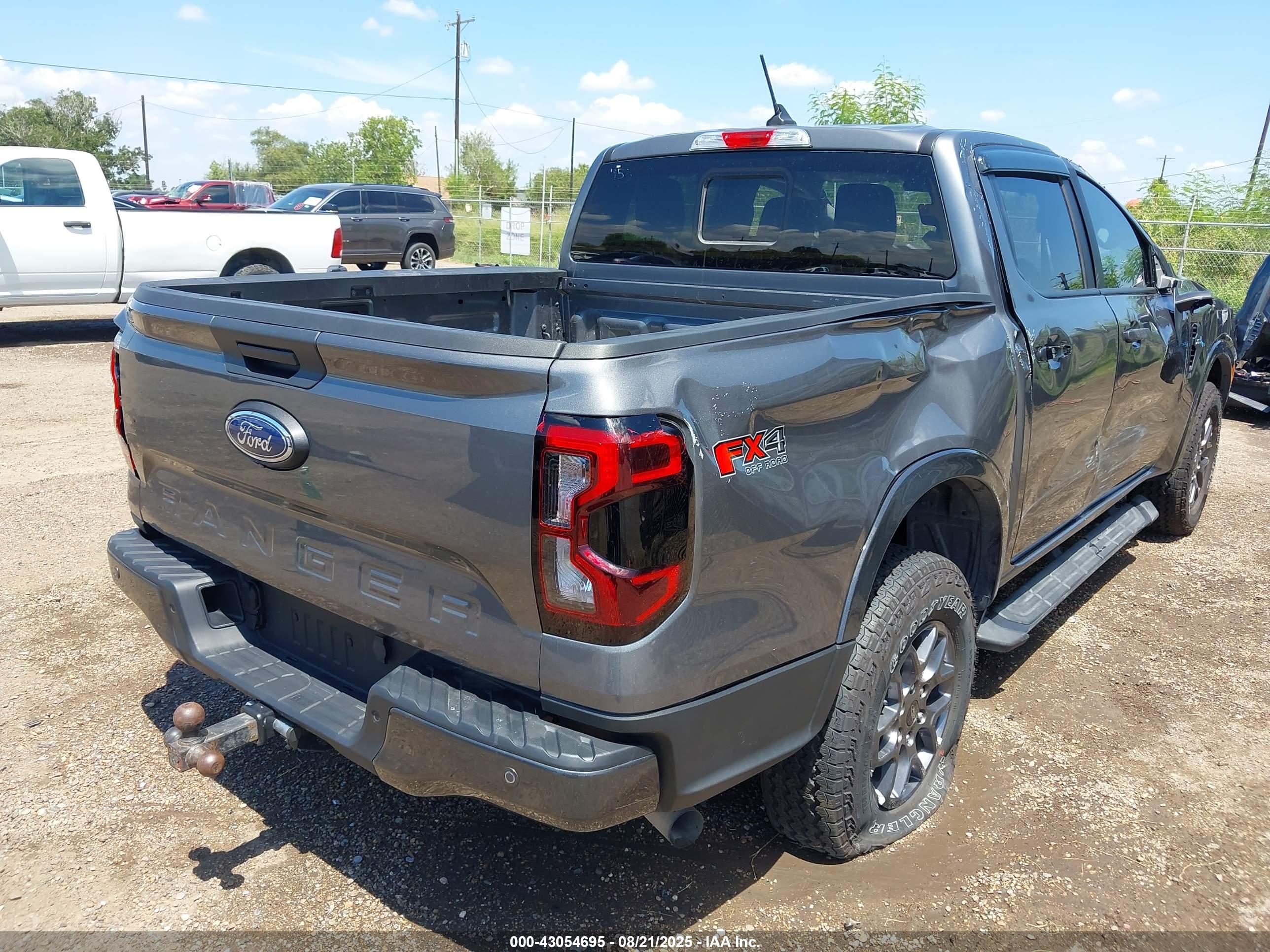 FORD RANGER image 4