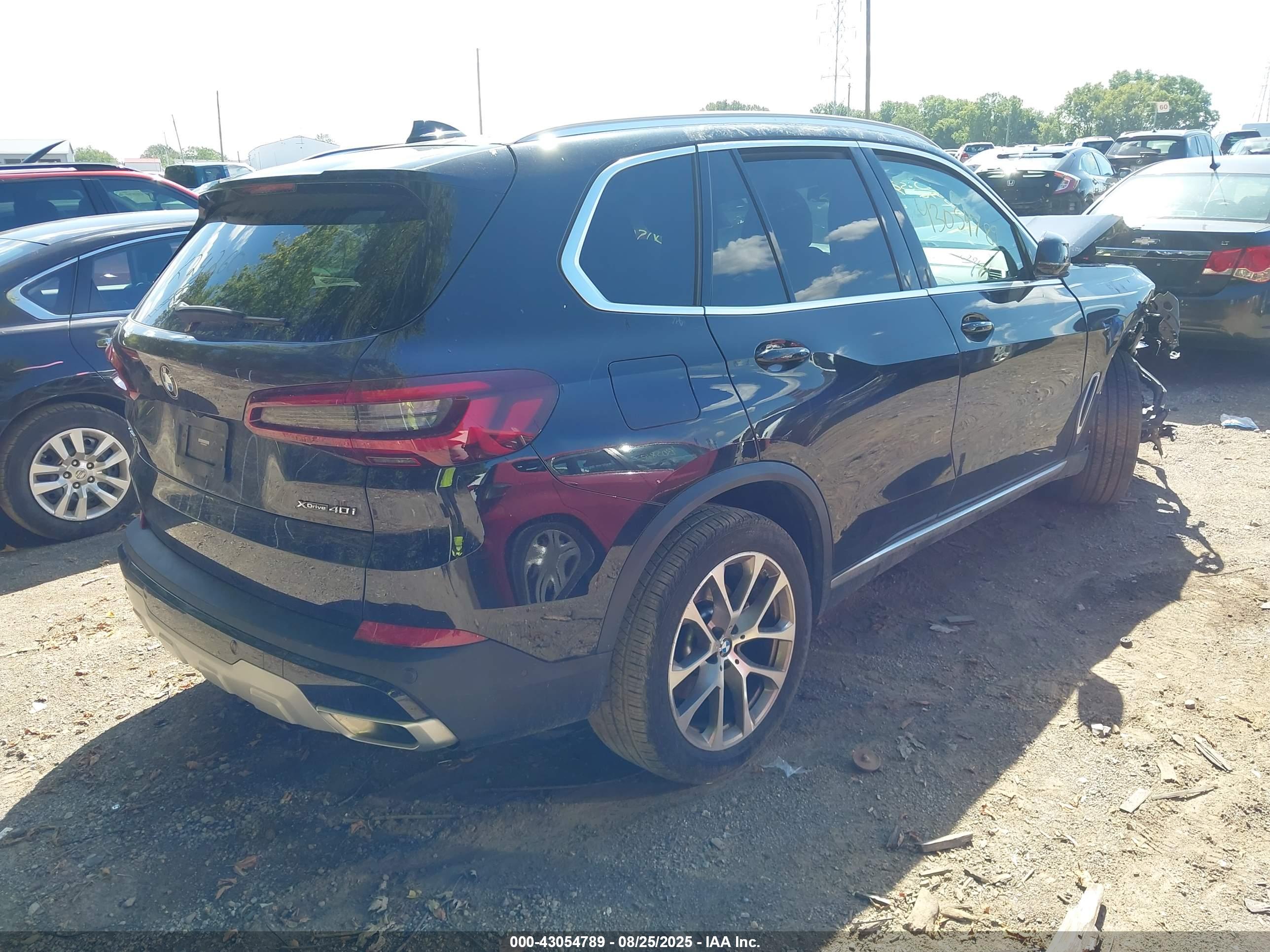 BMW X5 image 4