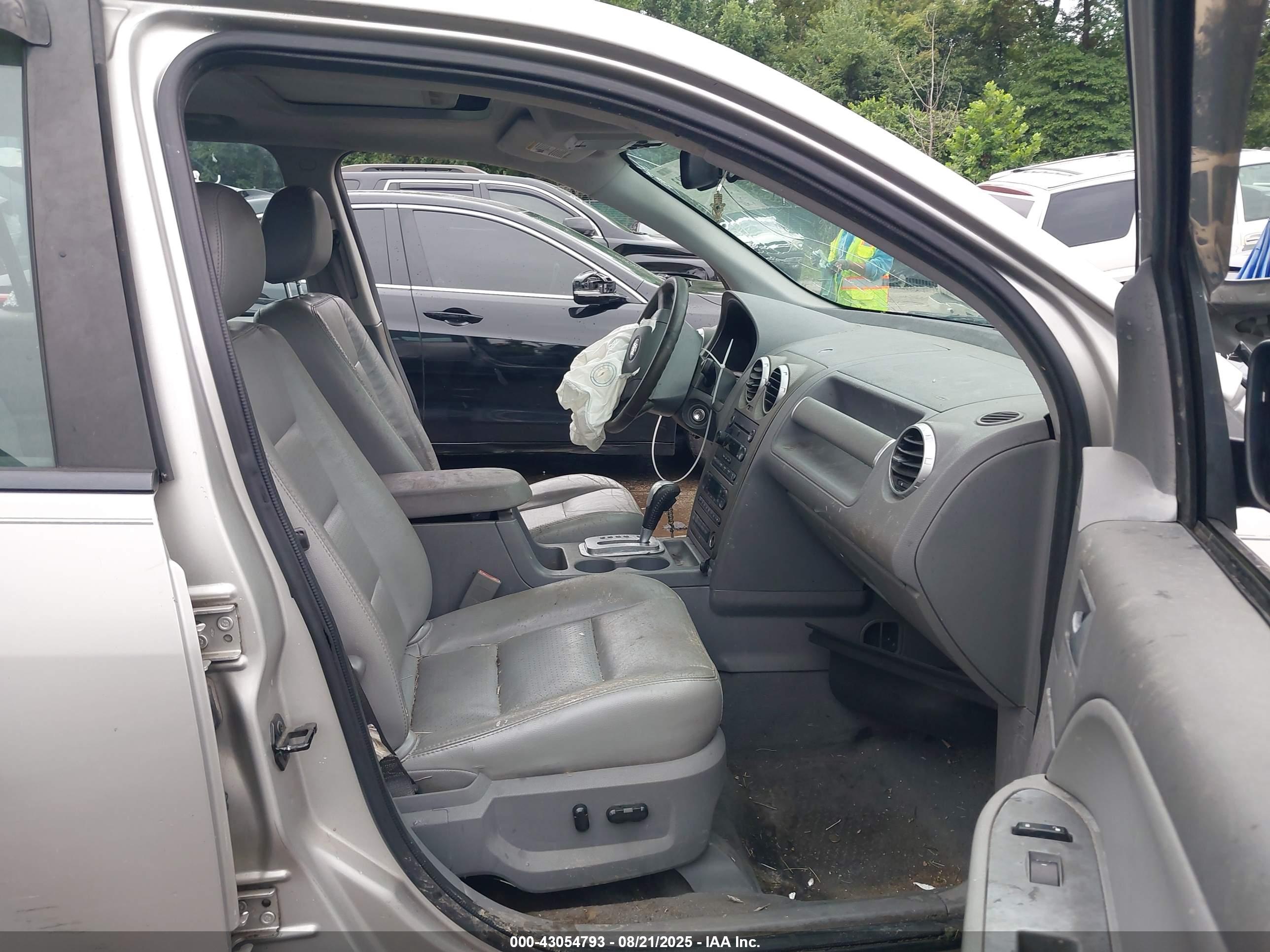 FORD FREESTYLE image 5