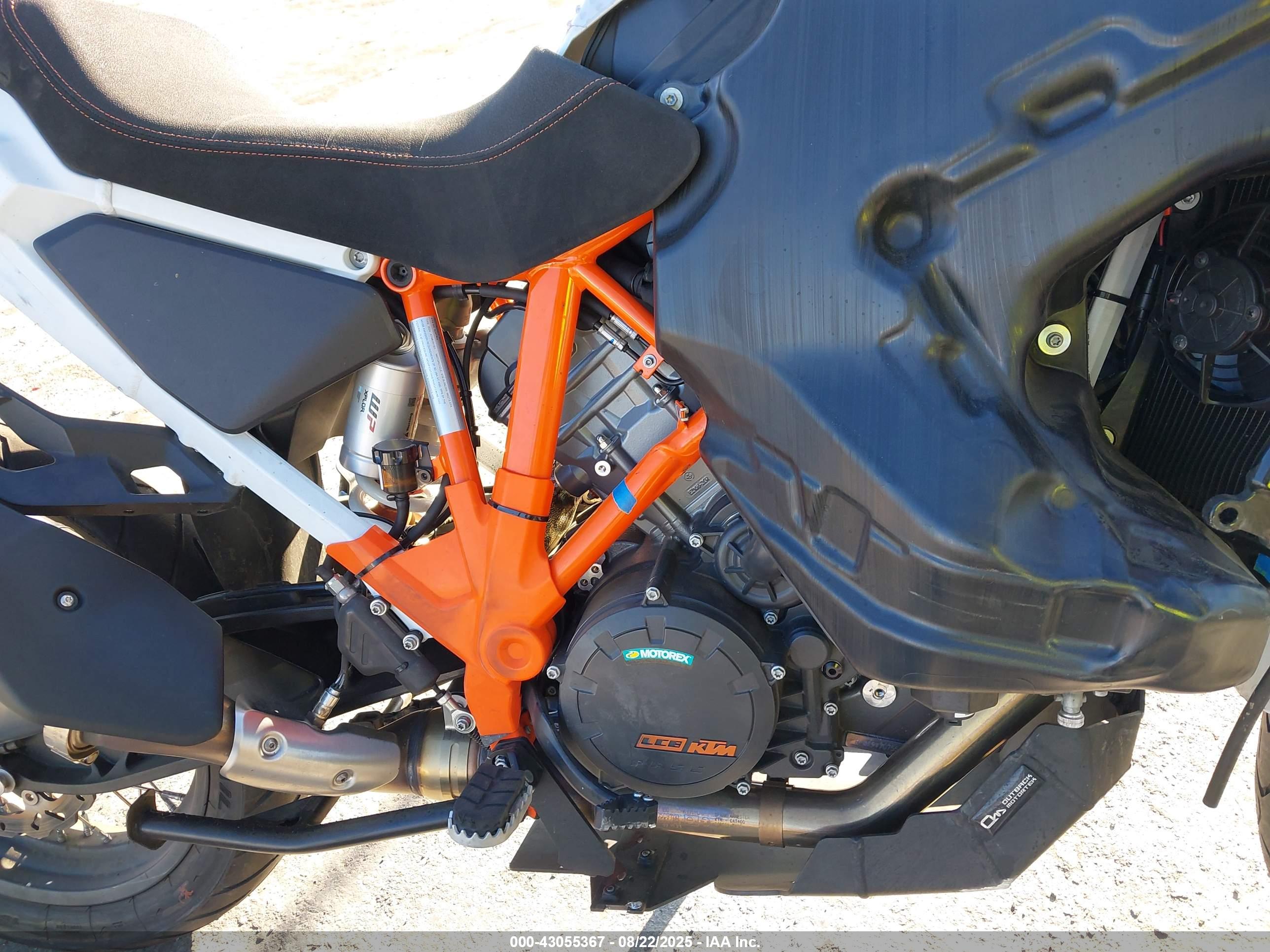 KTM 1290 image 8