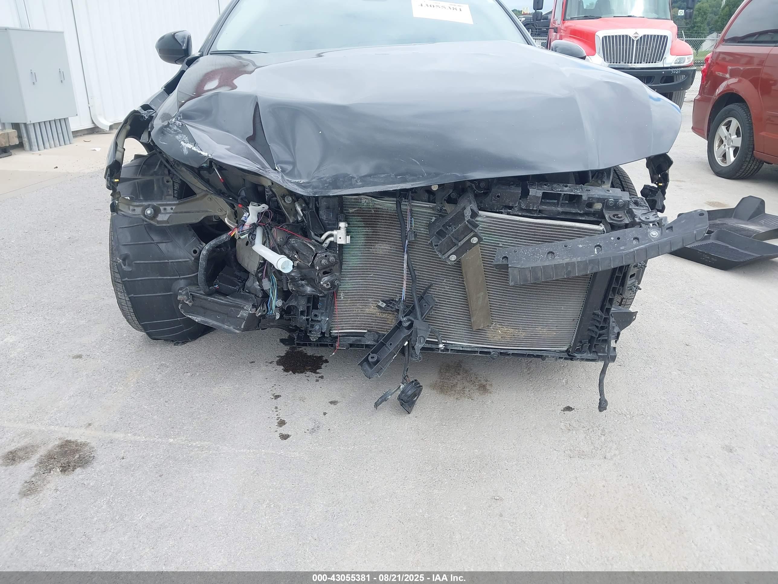 NISSAN ALTIMA image 6