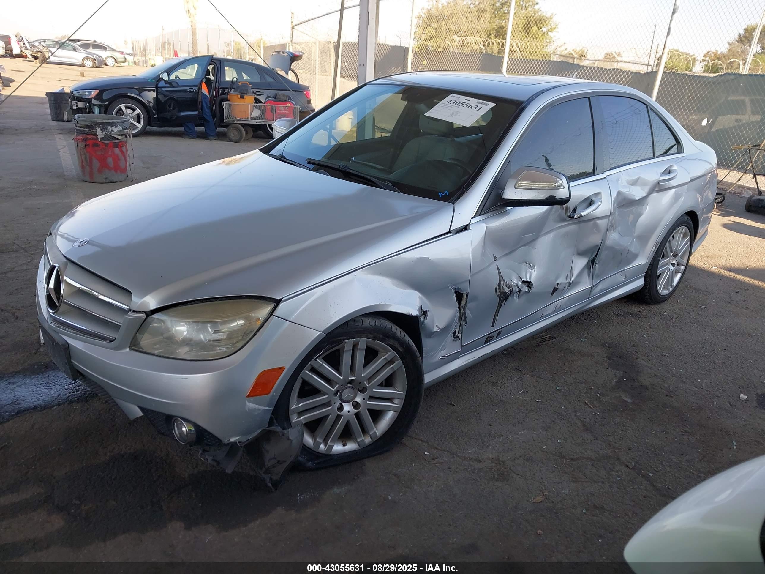 MERCEDES-BENZ C image 2
