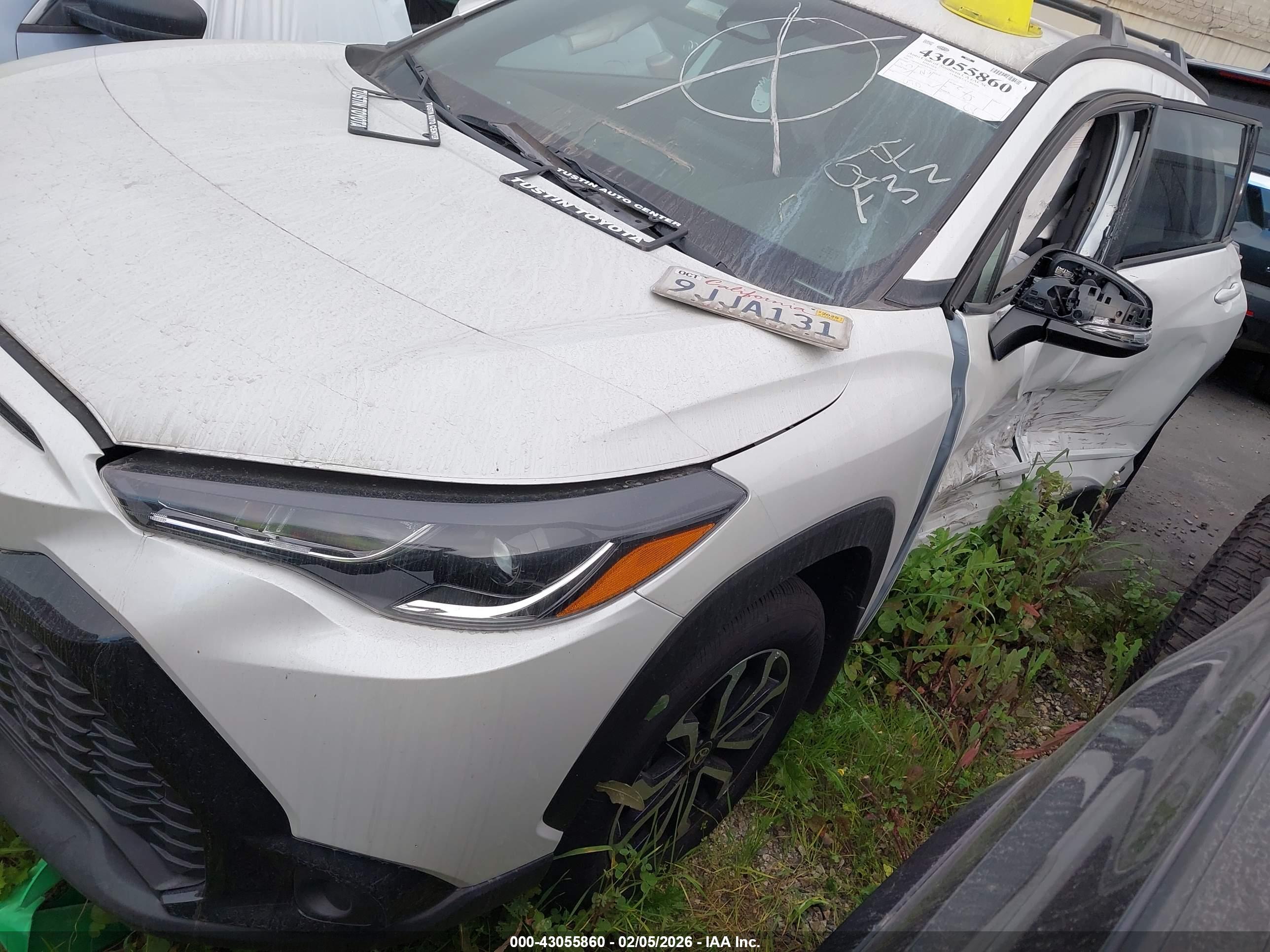 TOYOTA COROLLA image 2
