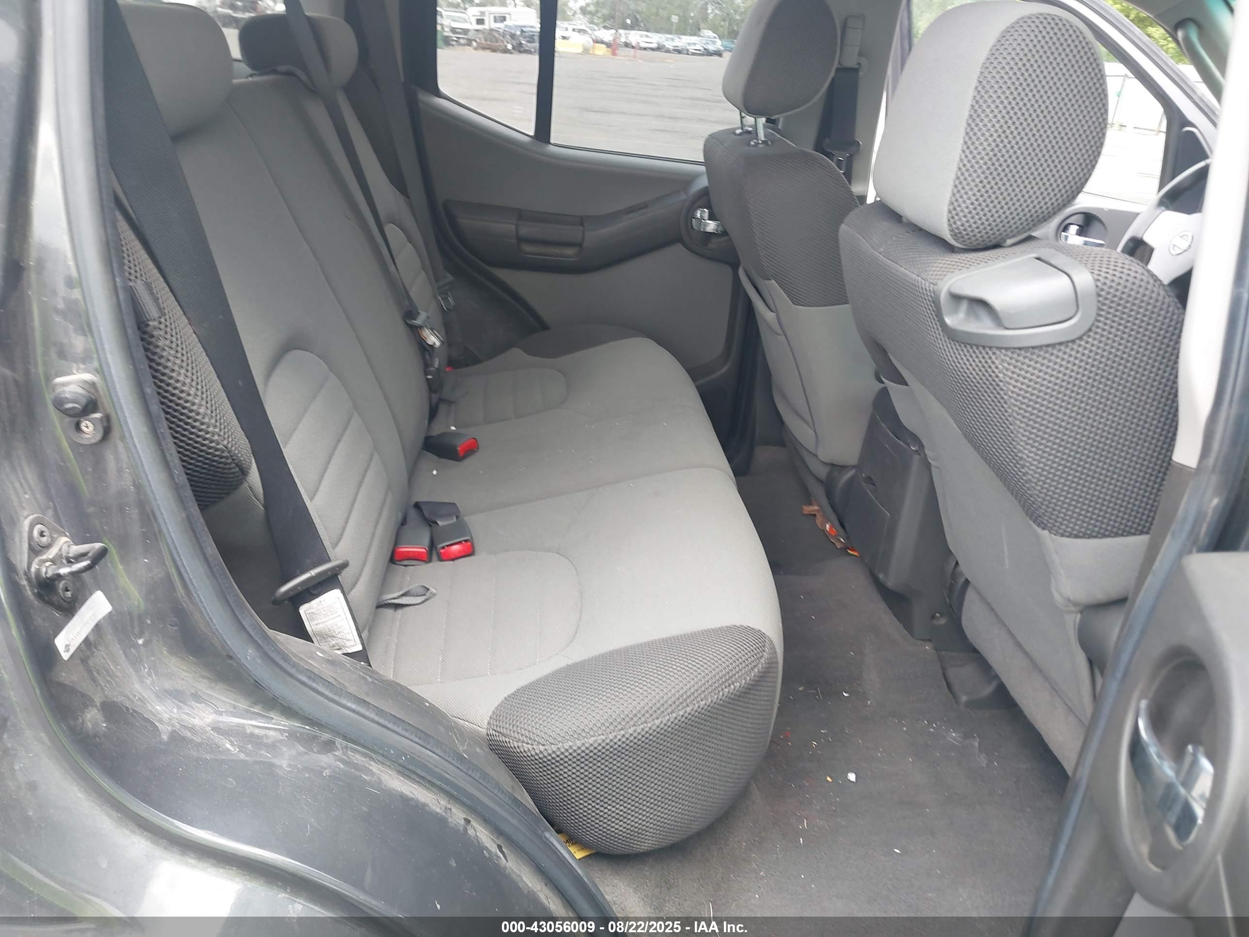 NISSAN XTERRA image 8