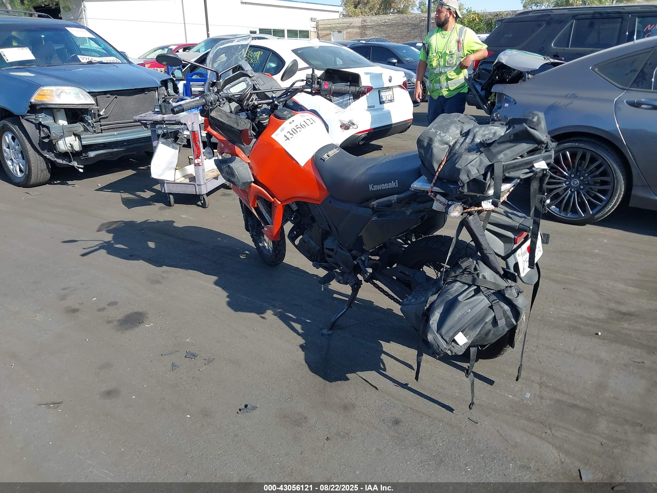 KAWASAKI KL650 image 3