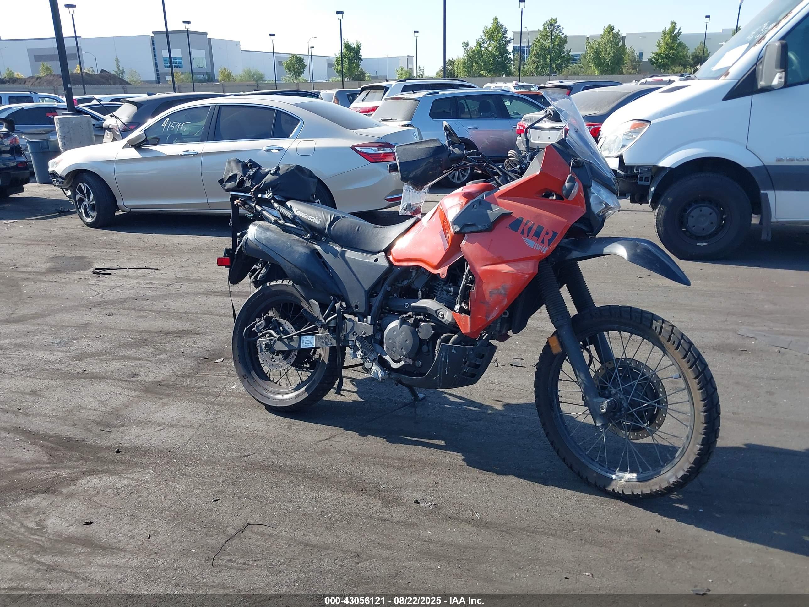 KAWASAKI KL650 image 8