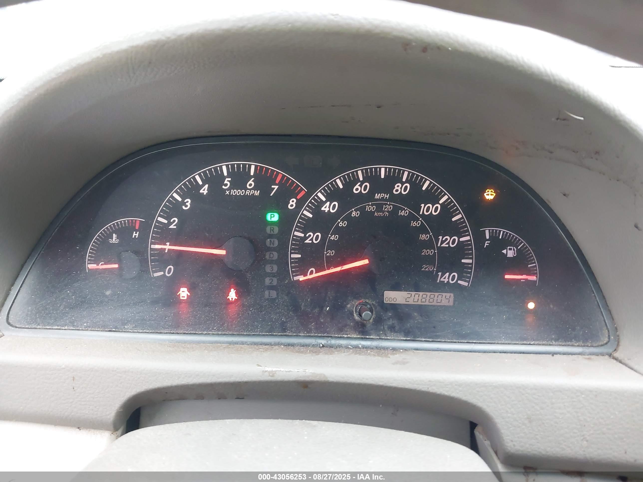 TOYOTA CAMRY image 7