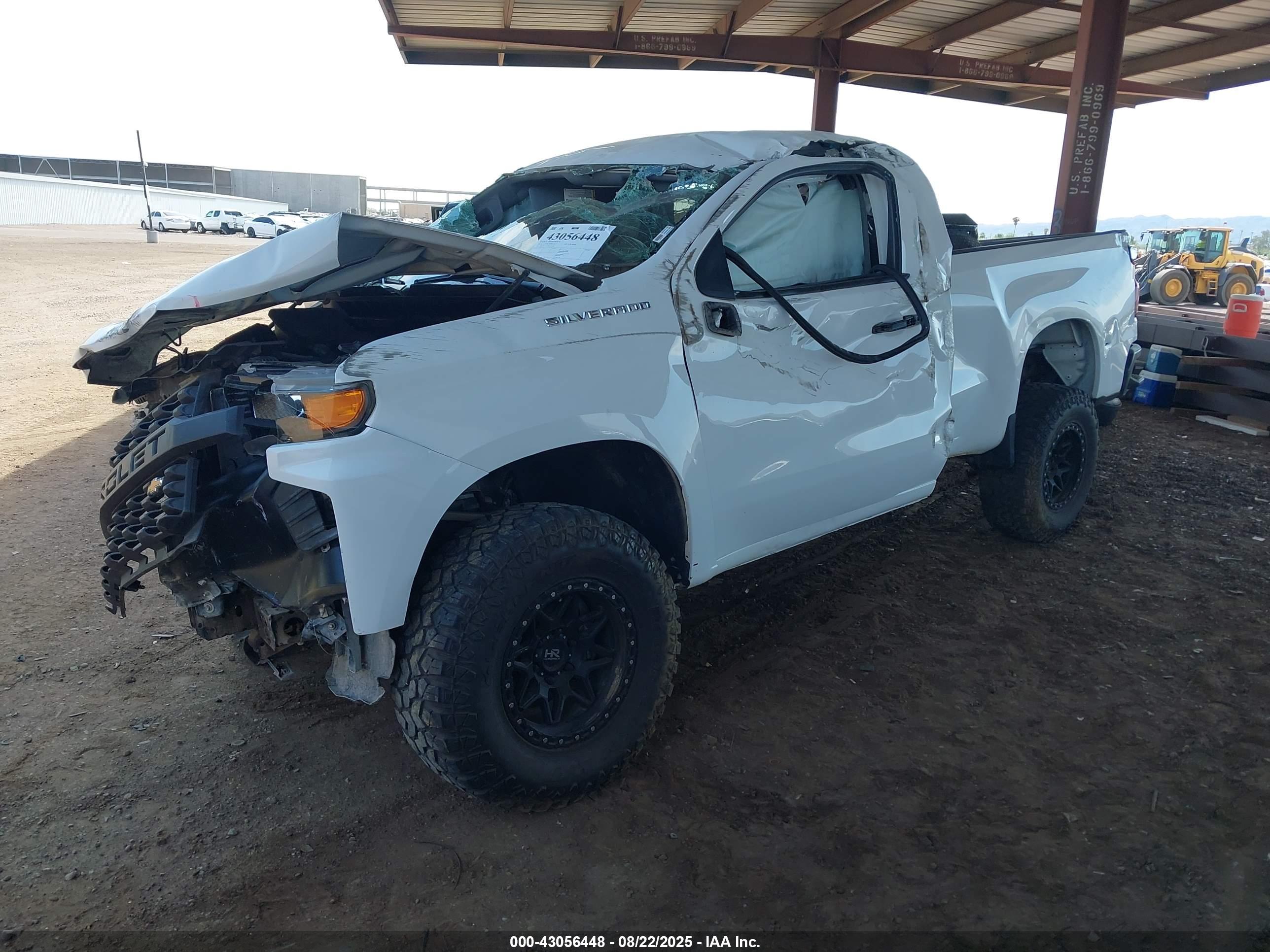 CHEVROLET SILVERADO image 2