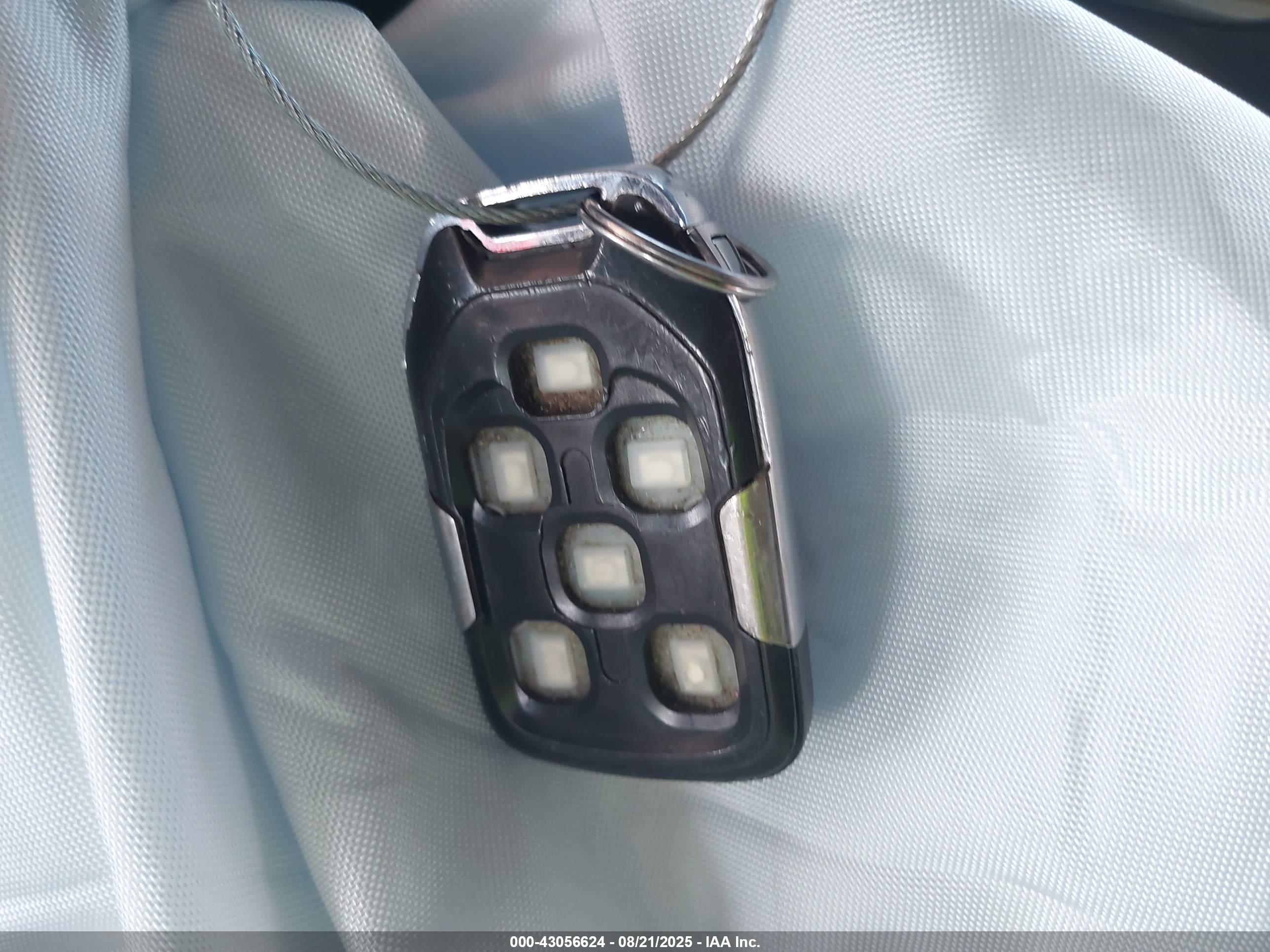 GMC YUKON image 11