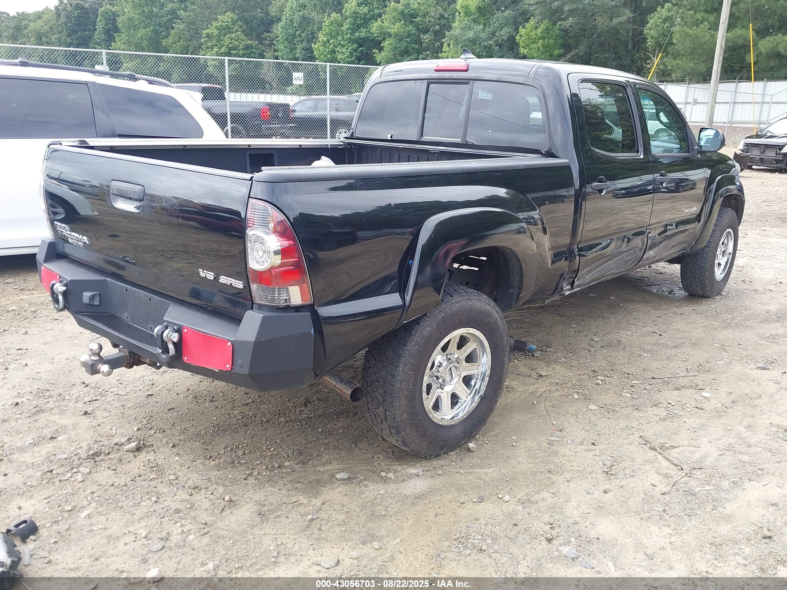 TOYOTA TACOMA image 4