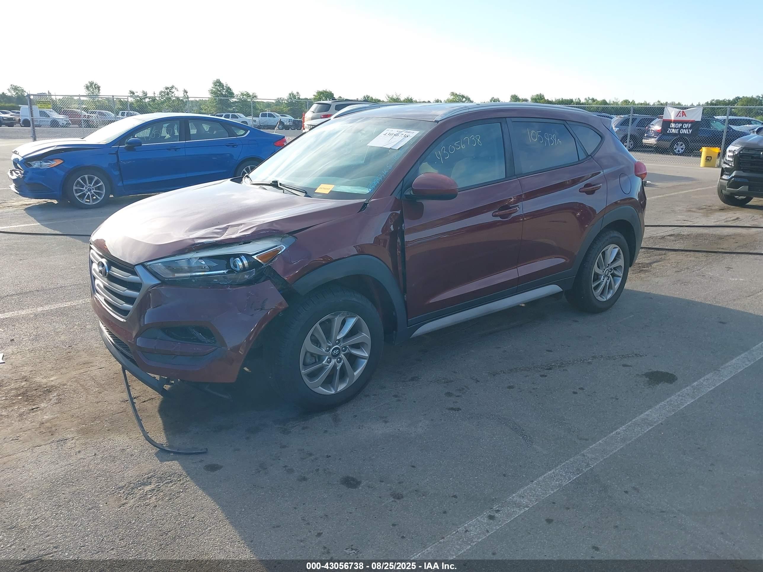 HYUNDAI TUCSON image 2