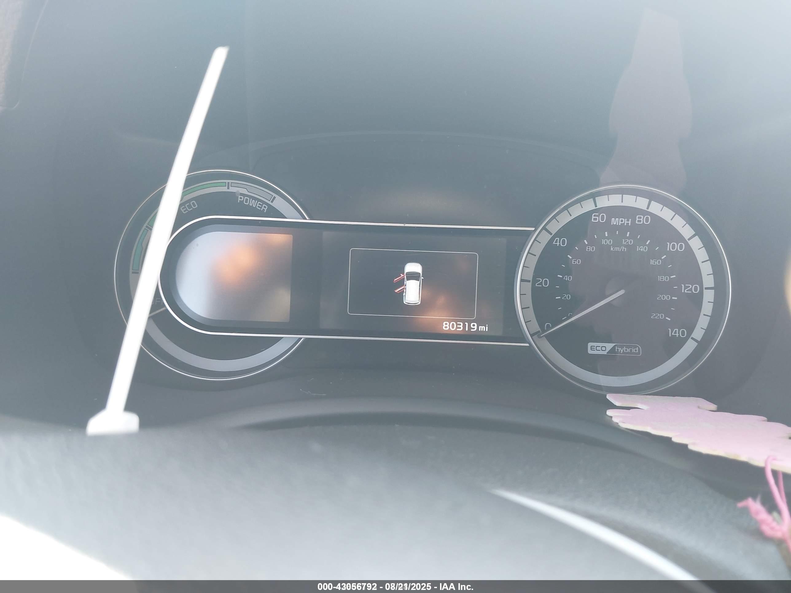 KIA NIRO image 7