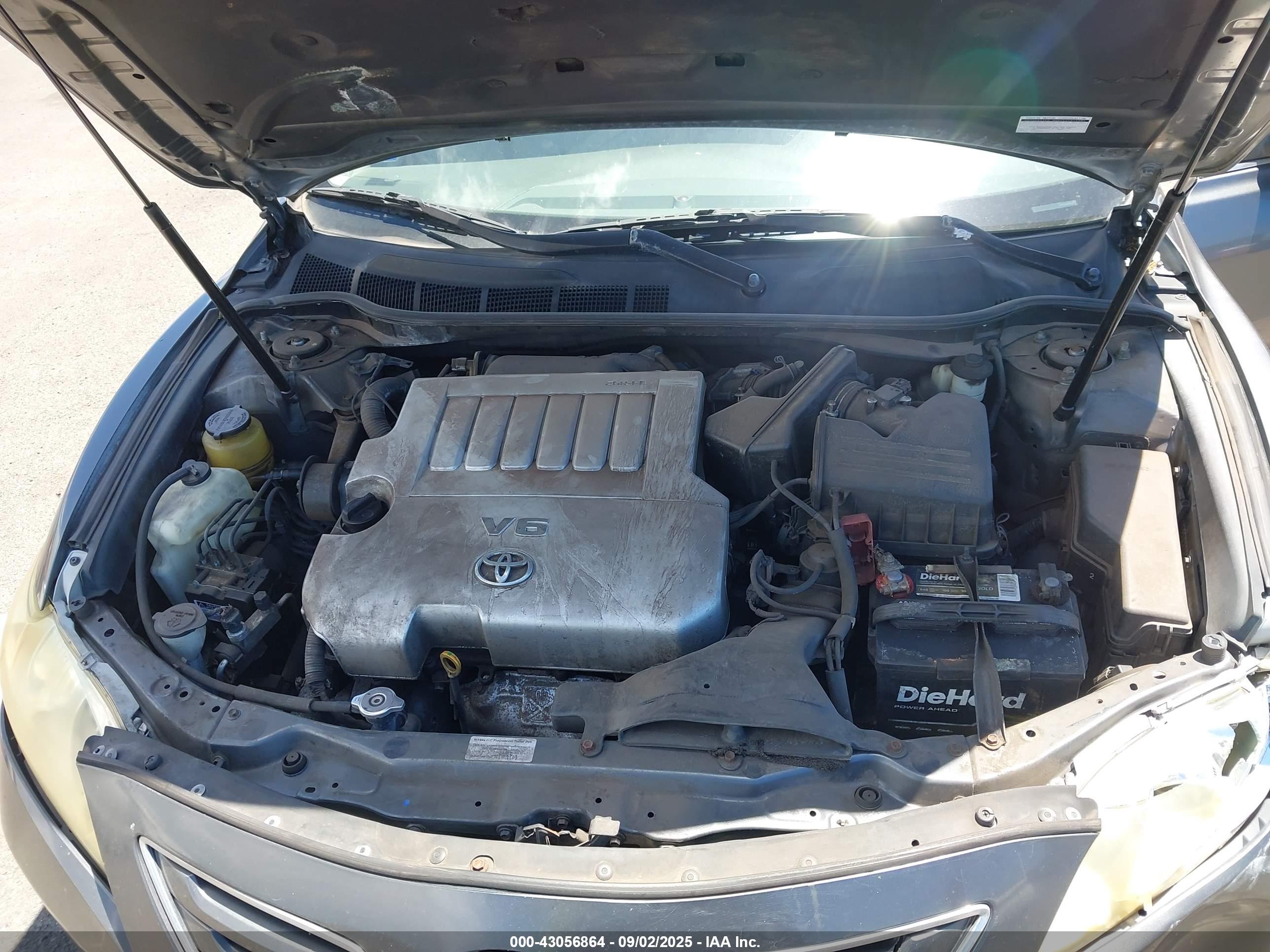 TOYOTA CAMRY image 10