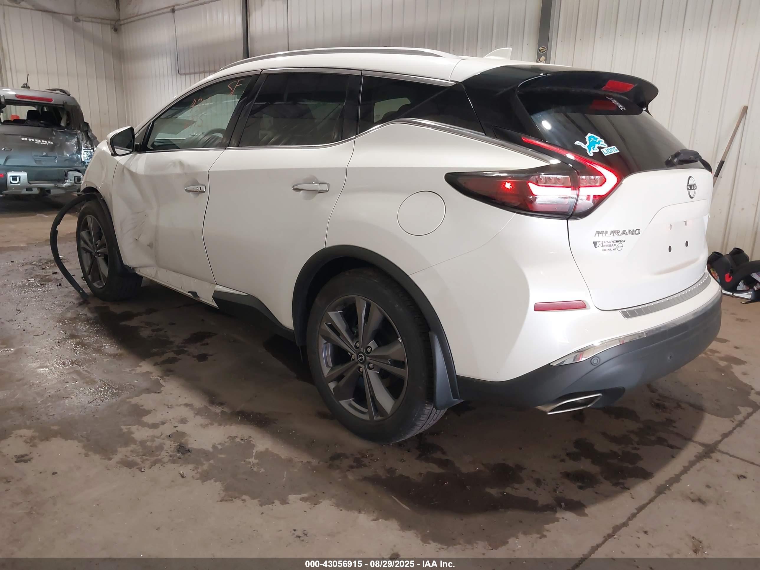 NISSAN MURANO image 3