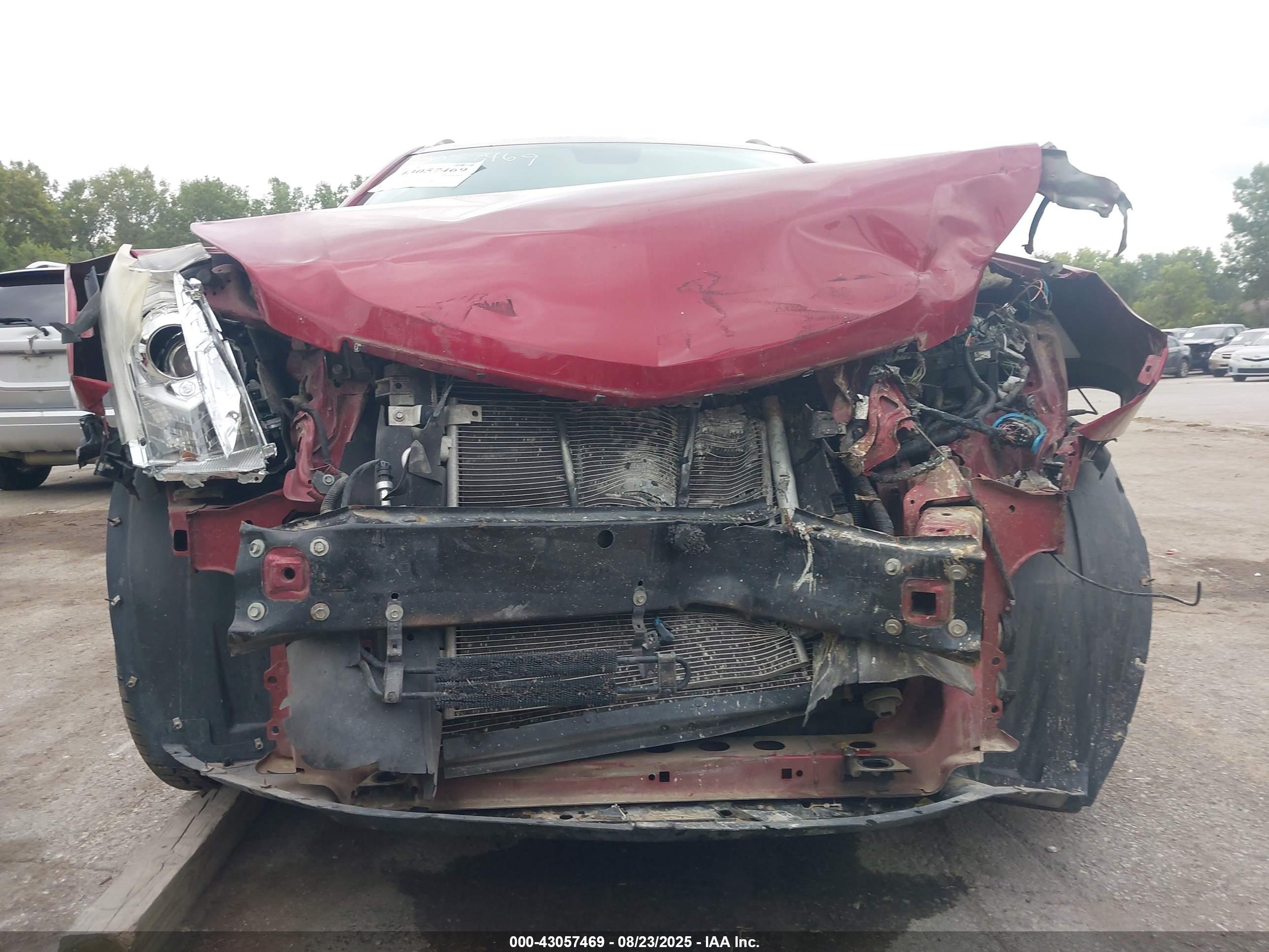 CADILLAC SRX image 6