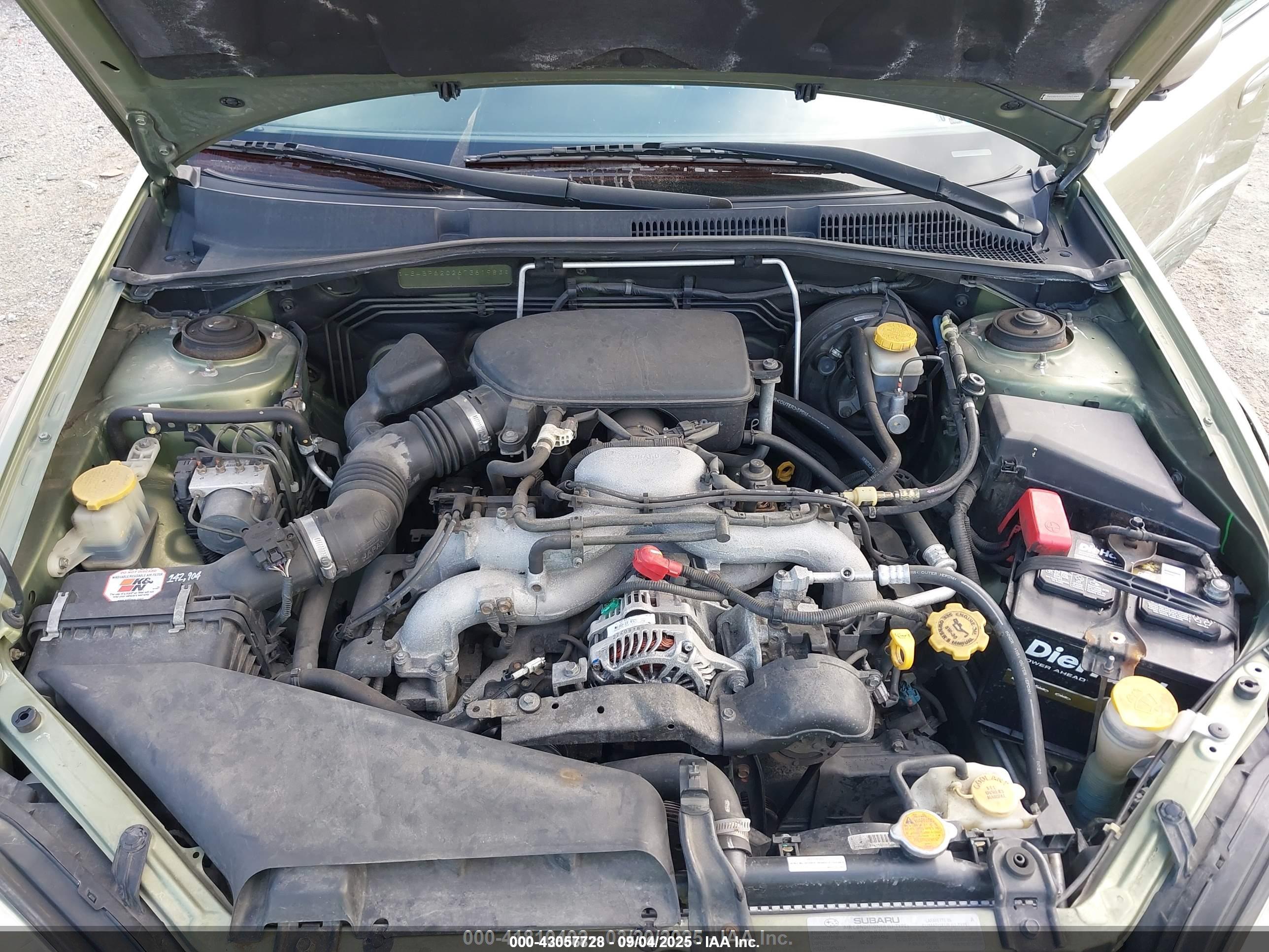 SUBARU OUTBACK image 10
