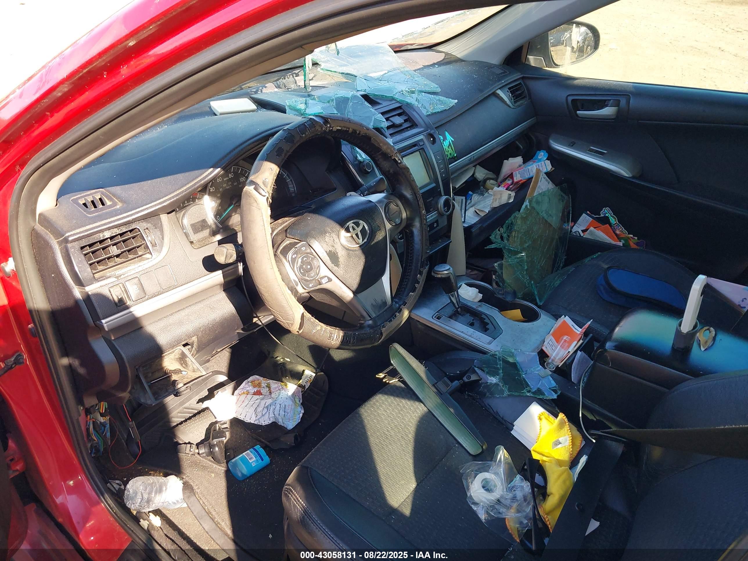 TOYOTA CAMRY image 5