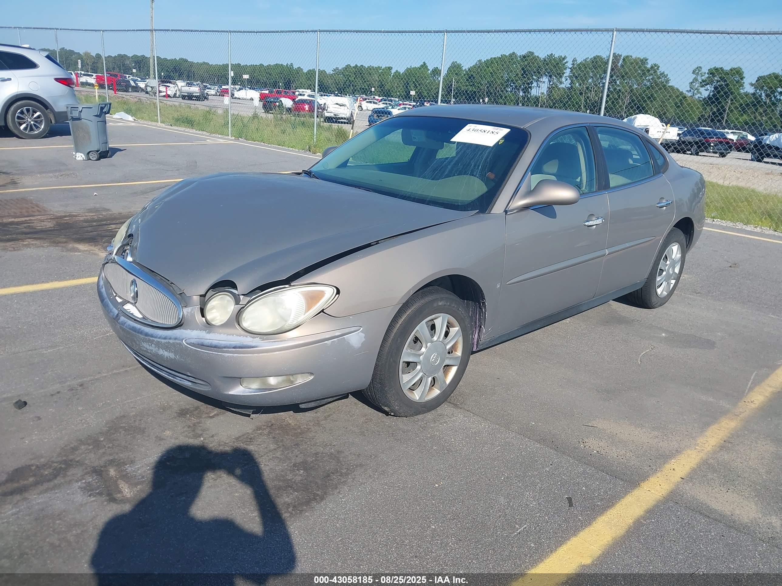 BUICK LACROSSE image 2