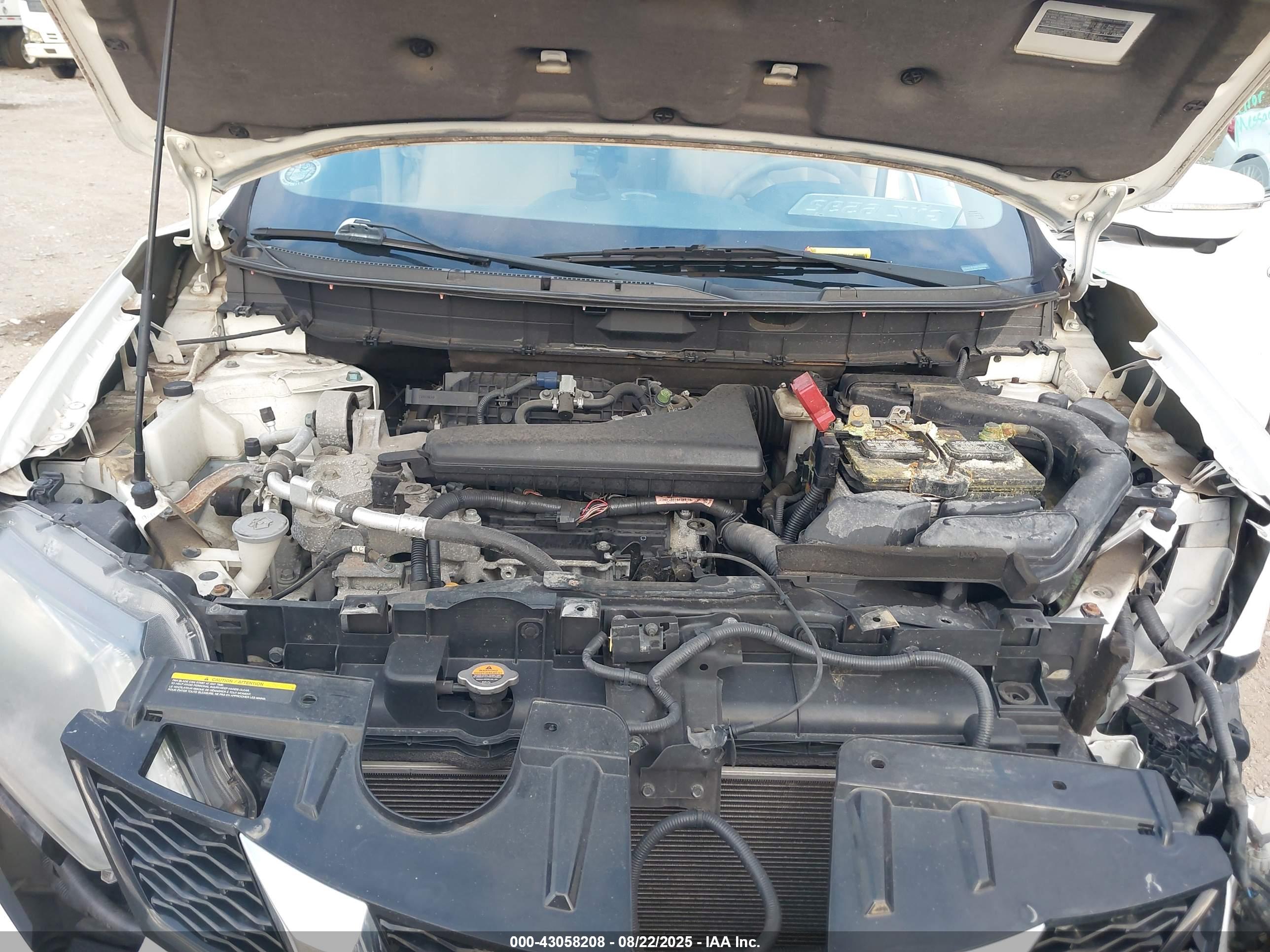 NISSAN ROGUE image 10