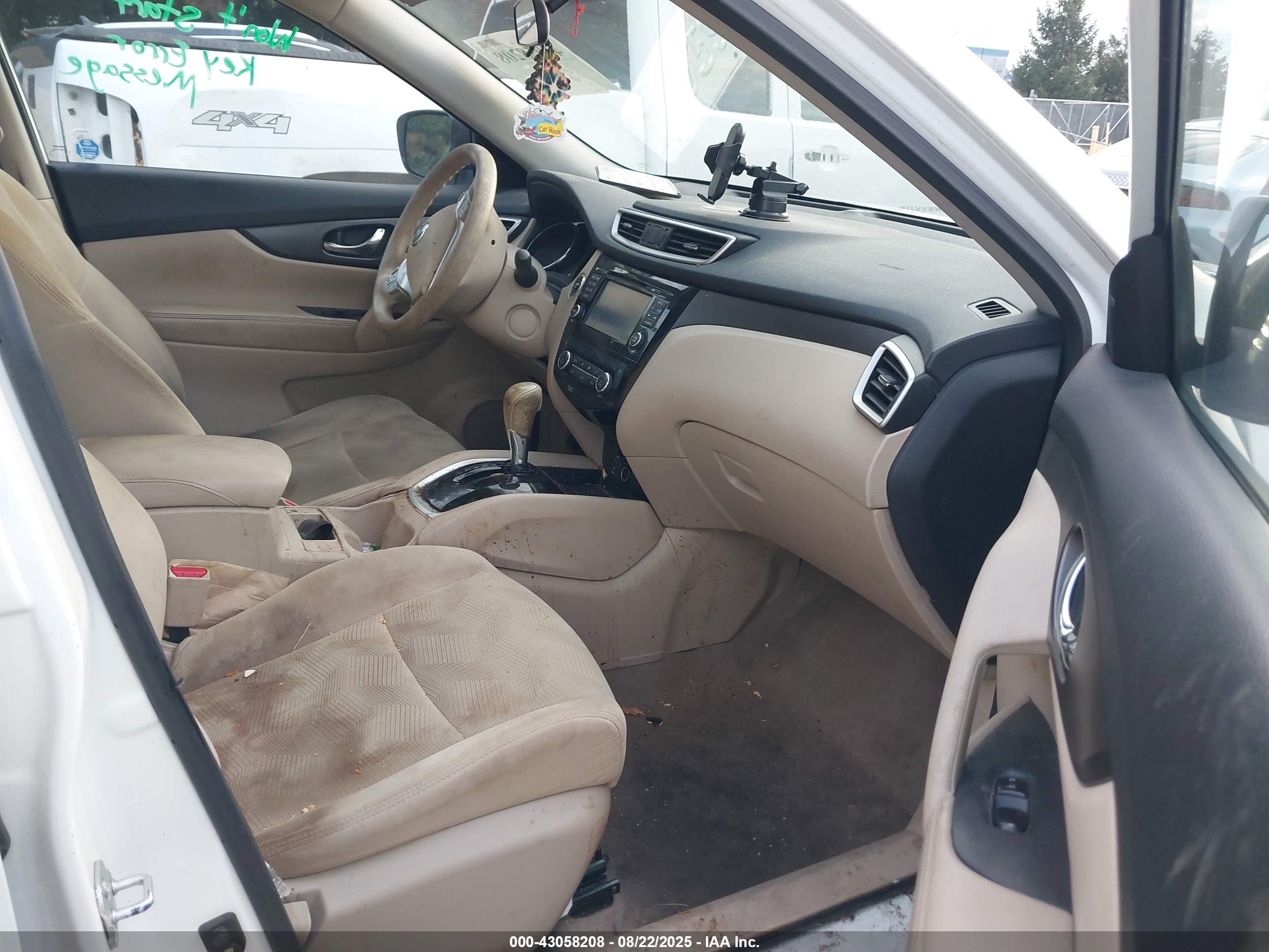 NISSAN ROGUE image 5