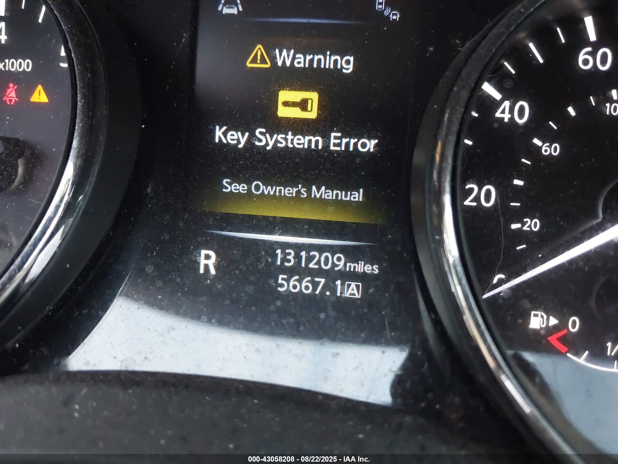 NISSAN ROGUE image 7