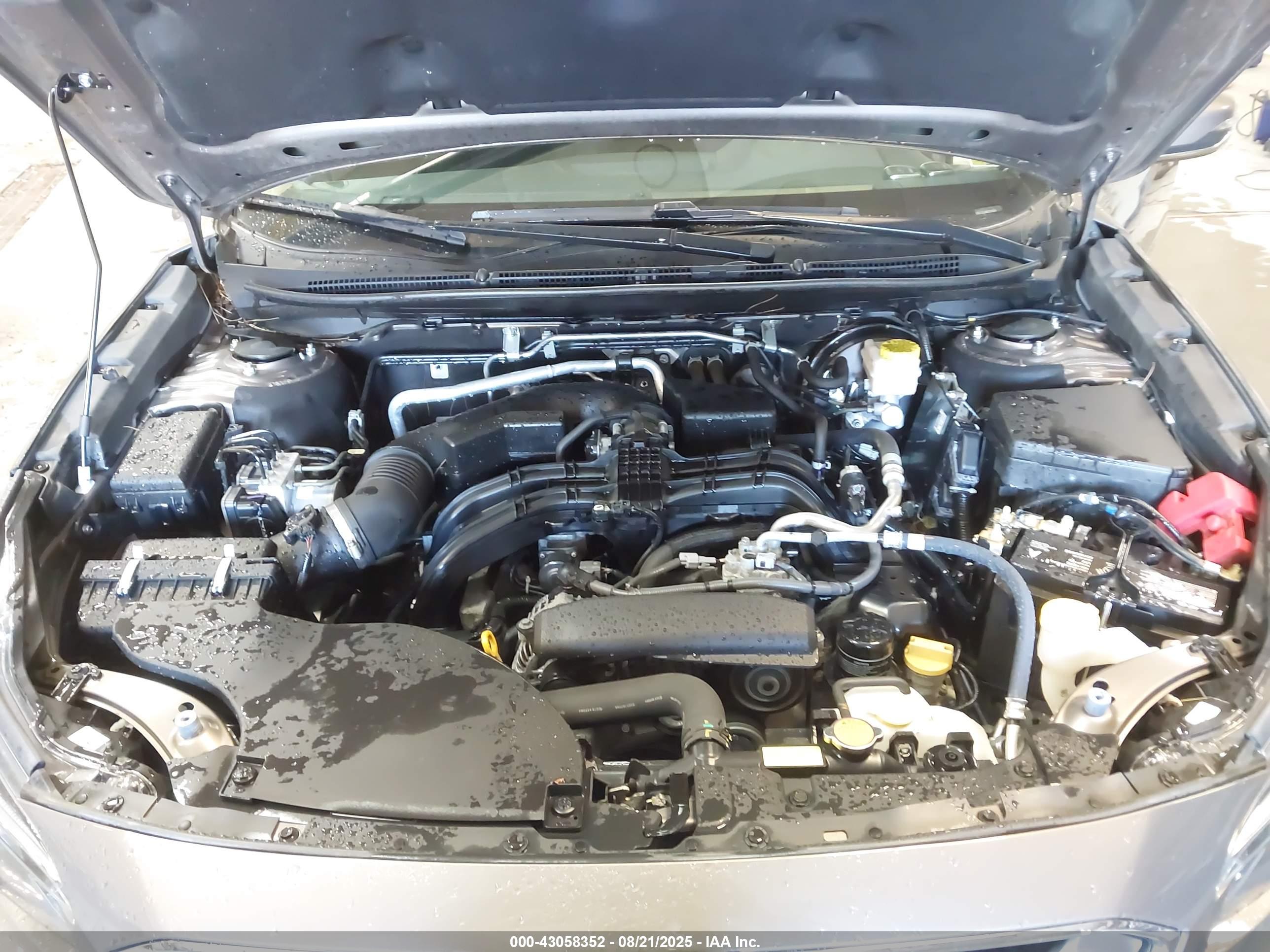 SUBARU OUTBACK image 10