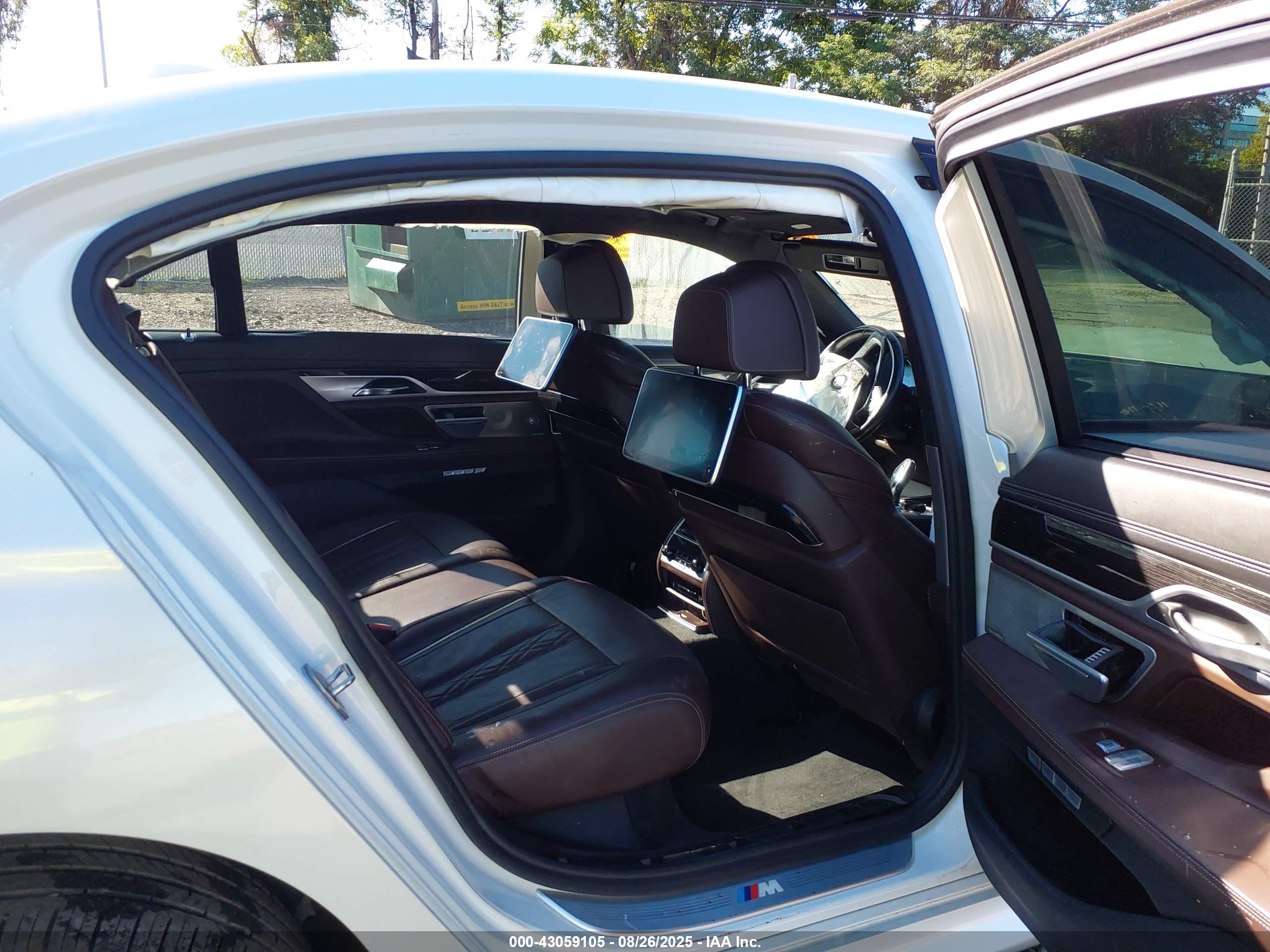BMW ALPINA image 8