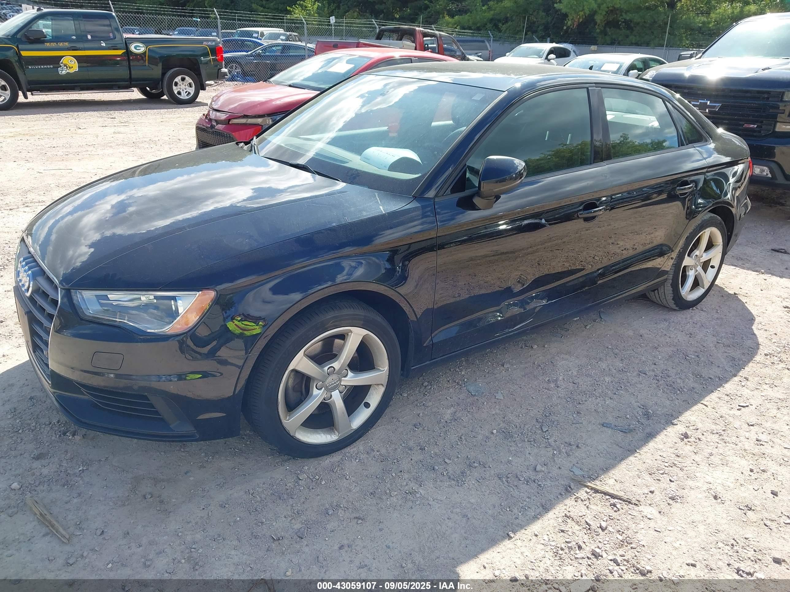 AUDI A3 image 2