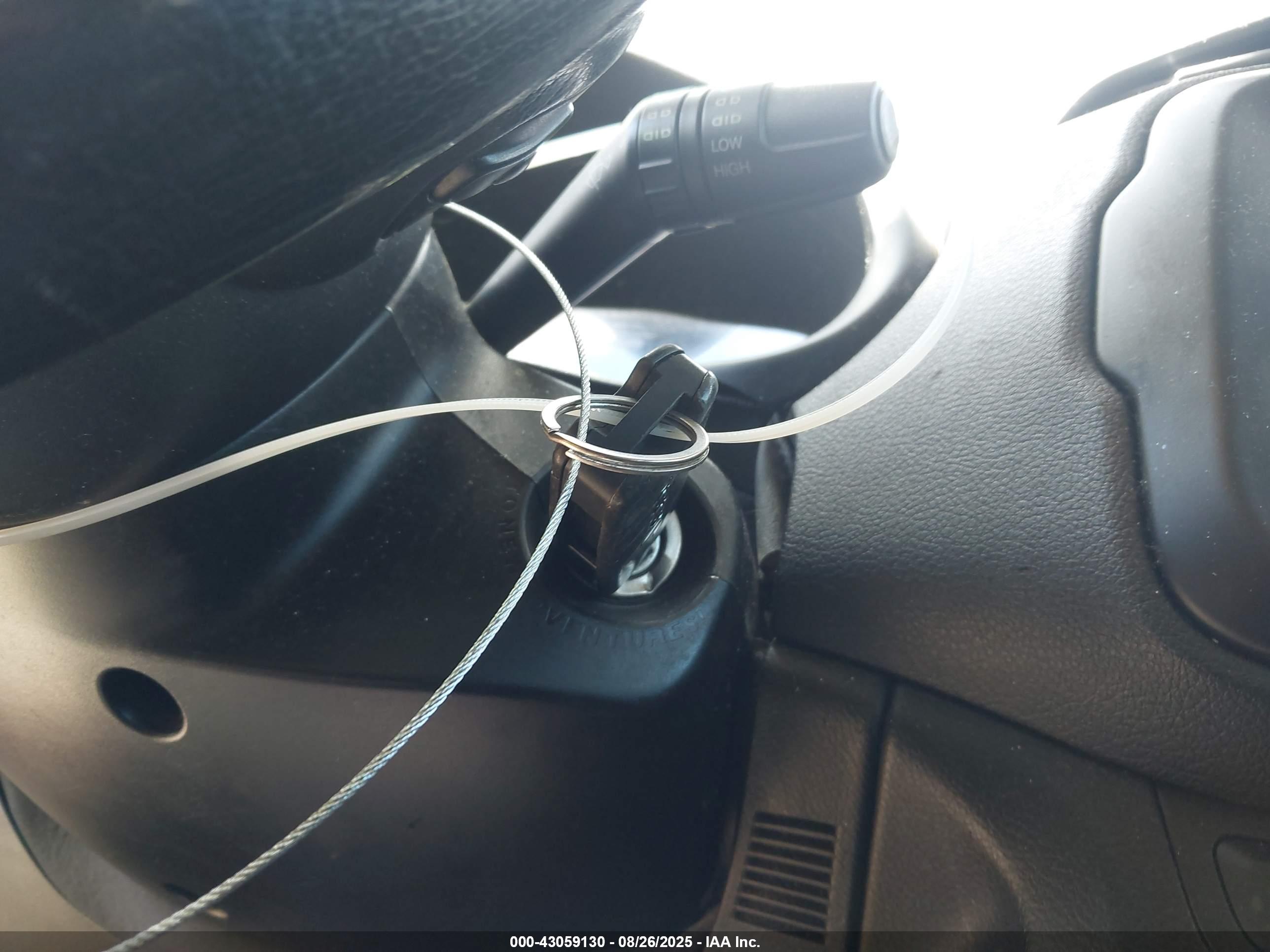 JEEP RENEGADE image 11