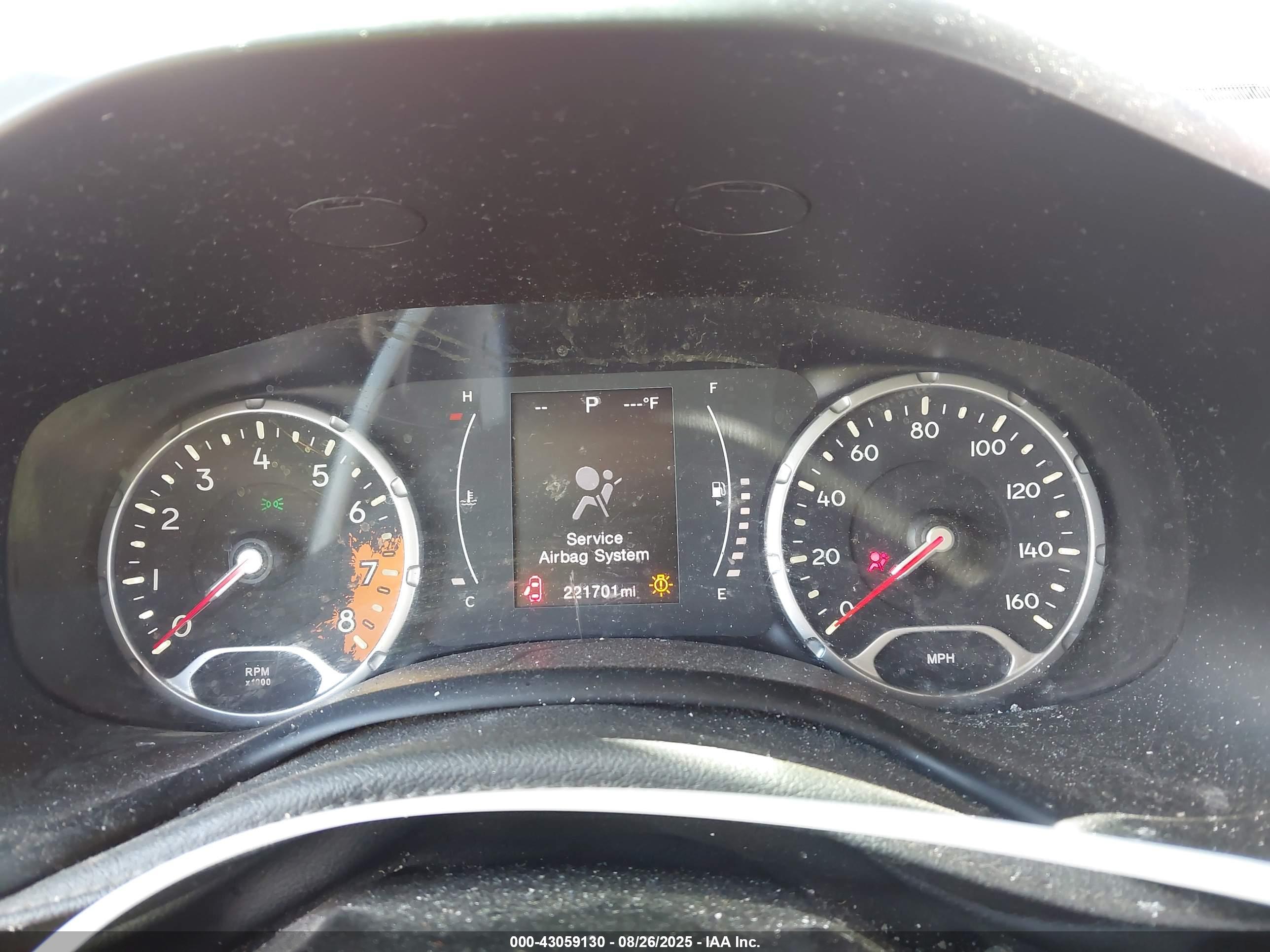 JEEP RENEGADE image 7