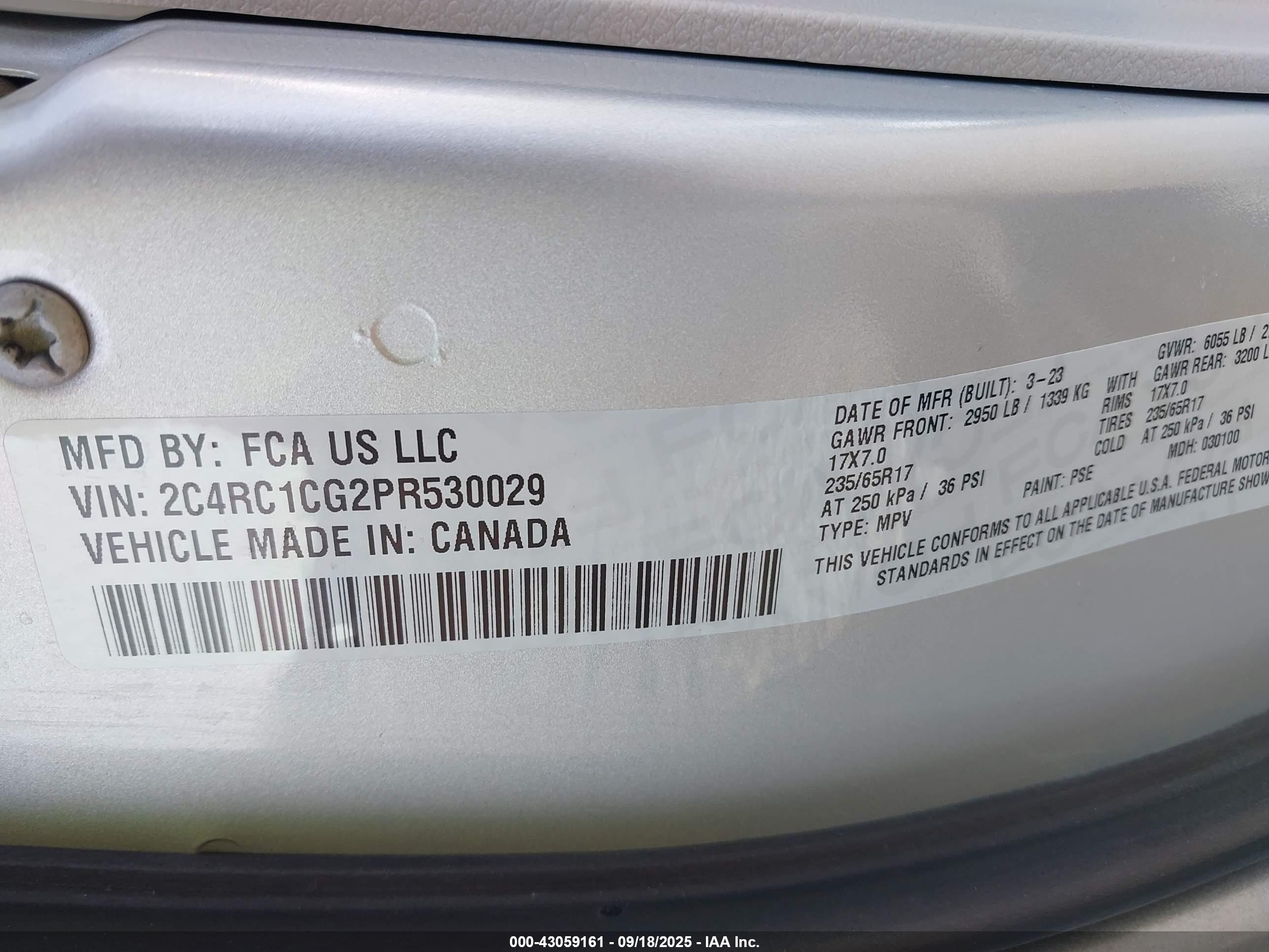CHRYSLER VOYAGER image 9