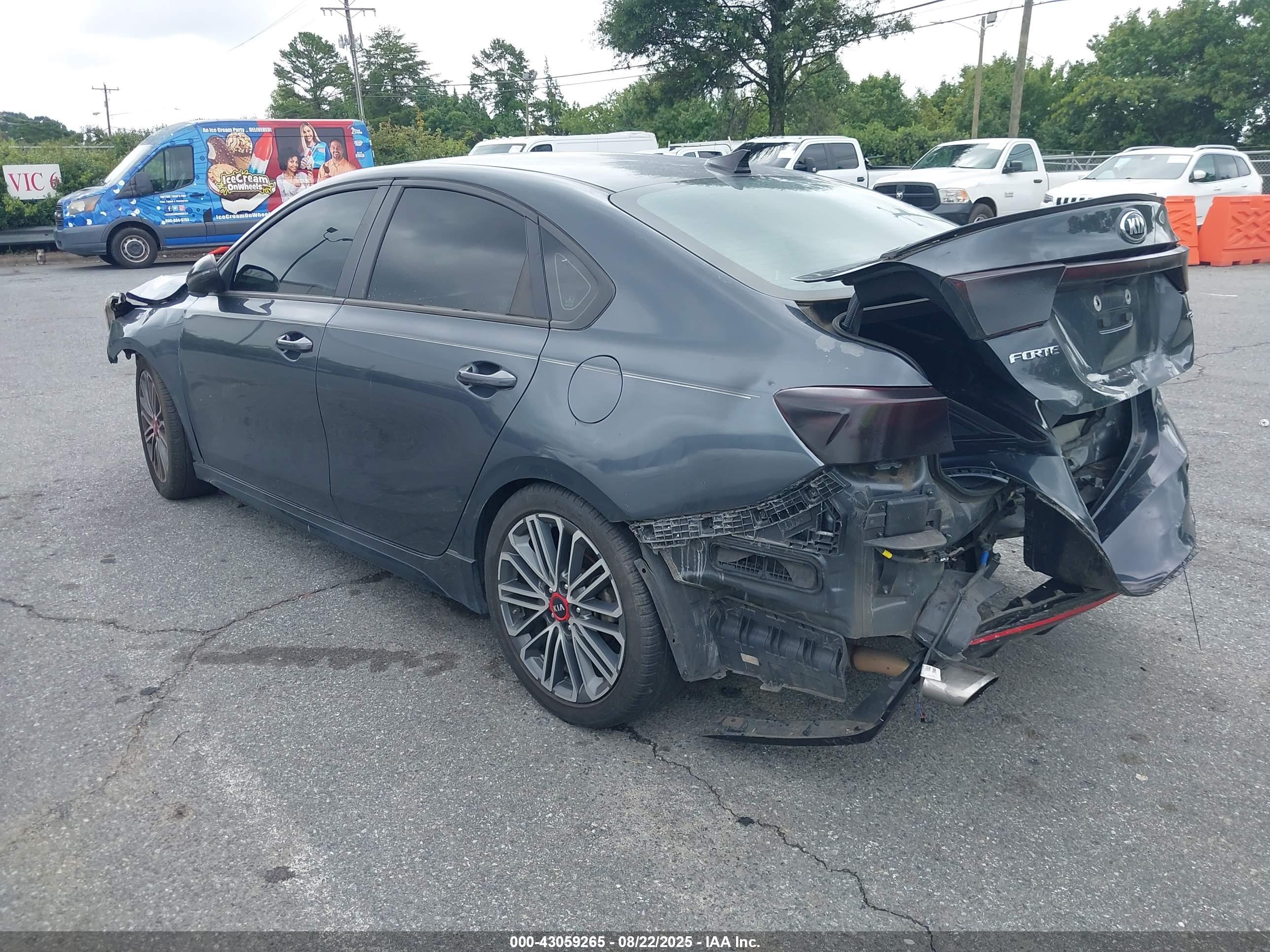 KIA FORTE image 3