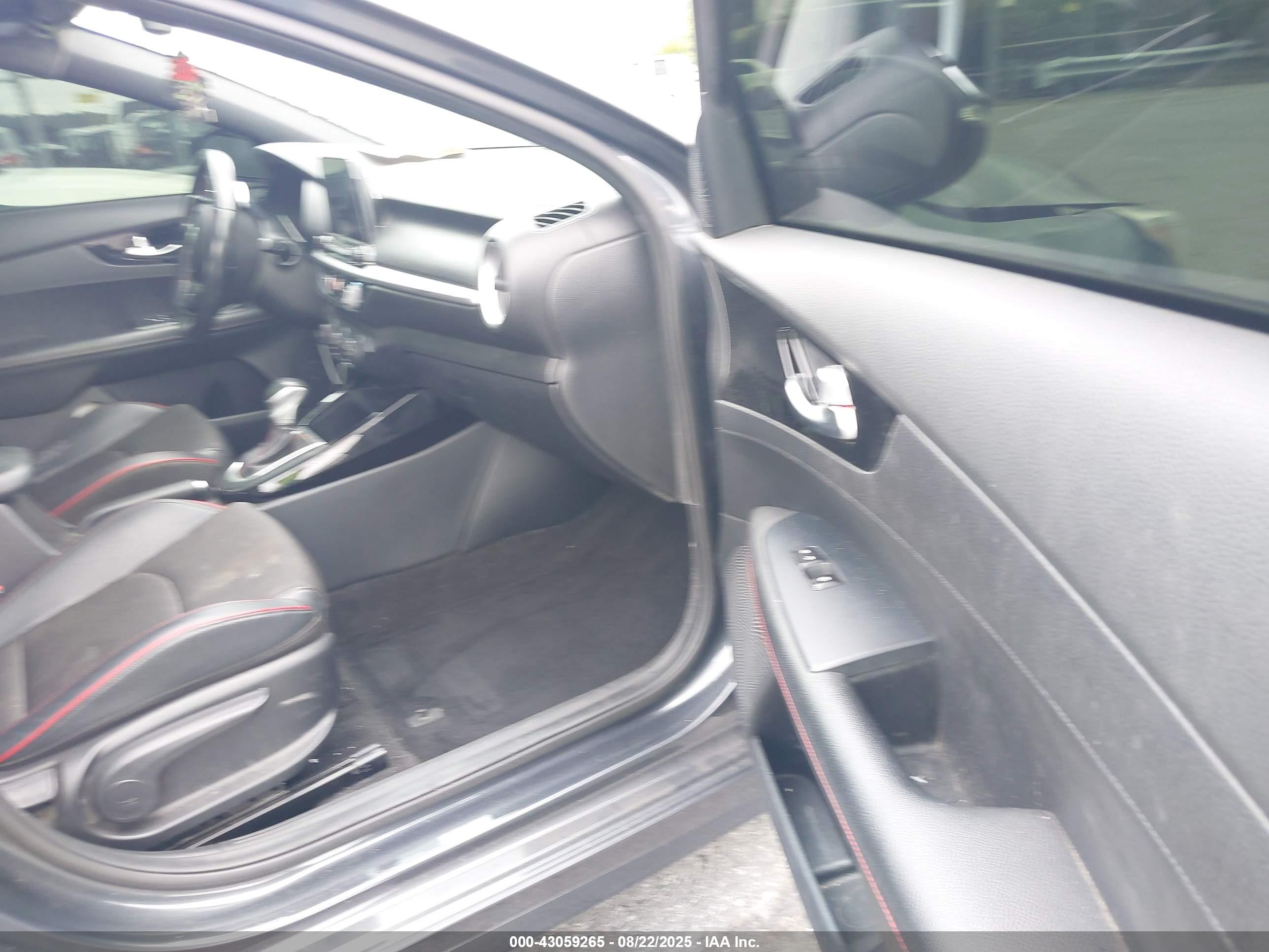 KIA FORTE image 5