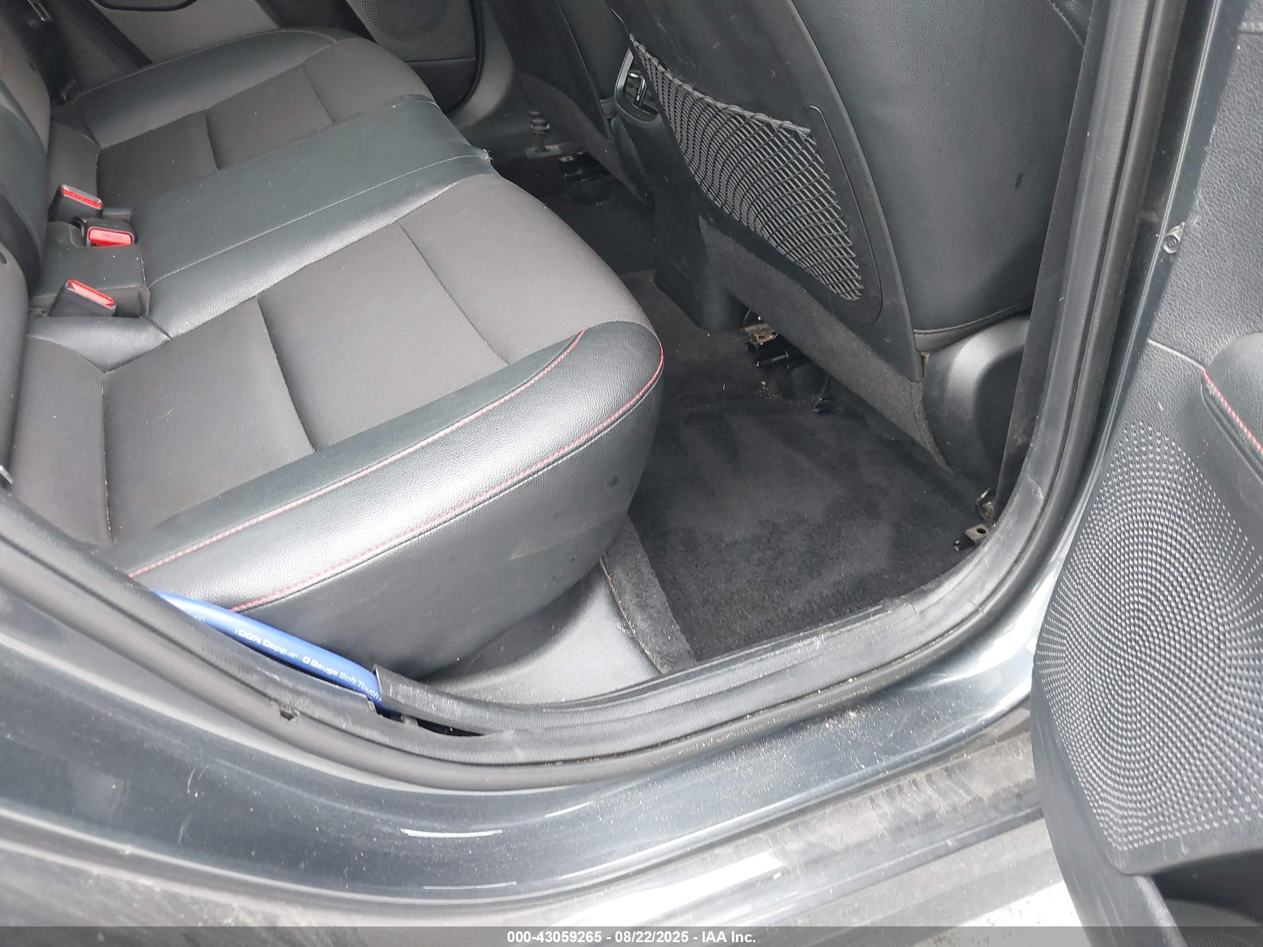 KIA FORTE image 8