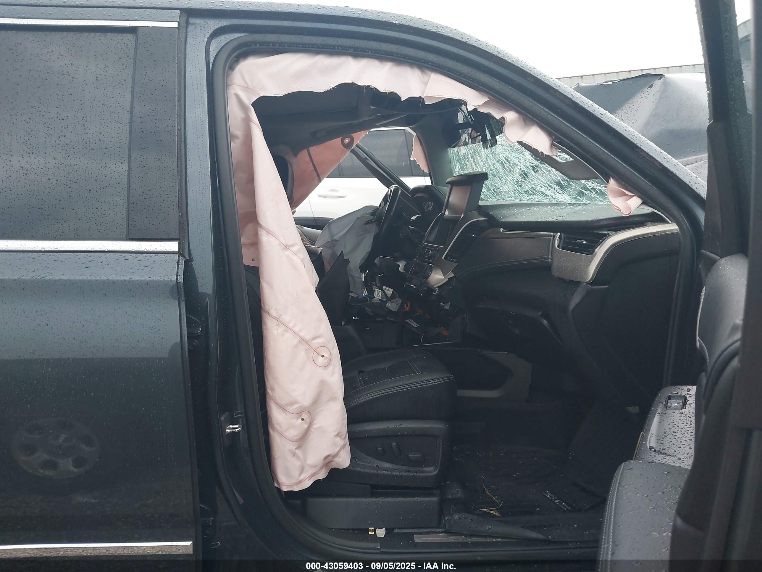 GMC YUKON image 5
