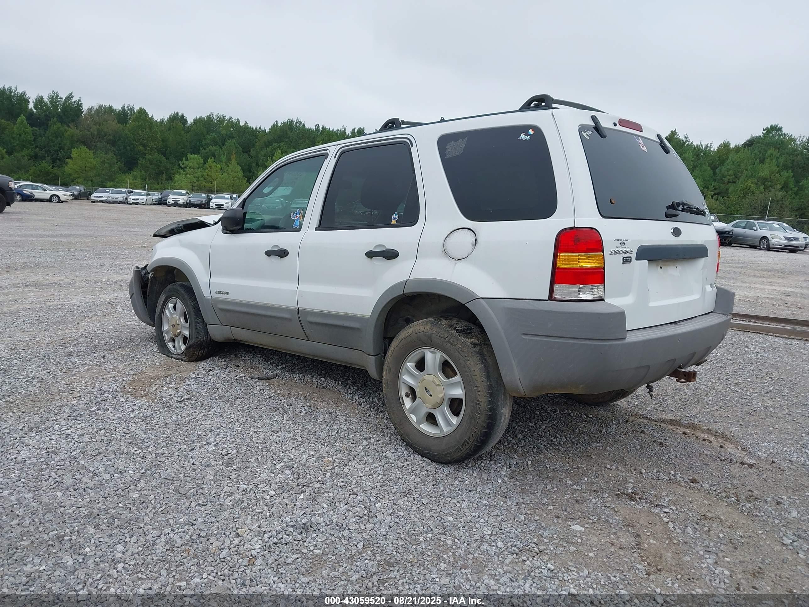 FORD ESCAPE image 3